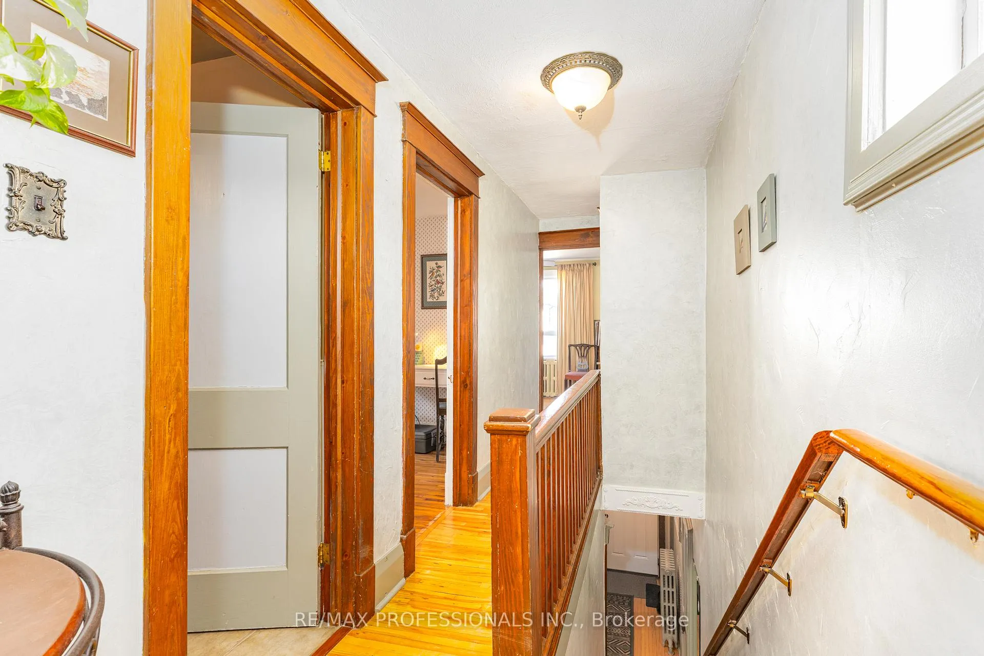 Photo 14 of 9 Orley Avenue, Toronto, Woodbine-Lumsden — HOMEH