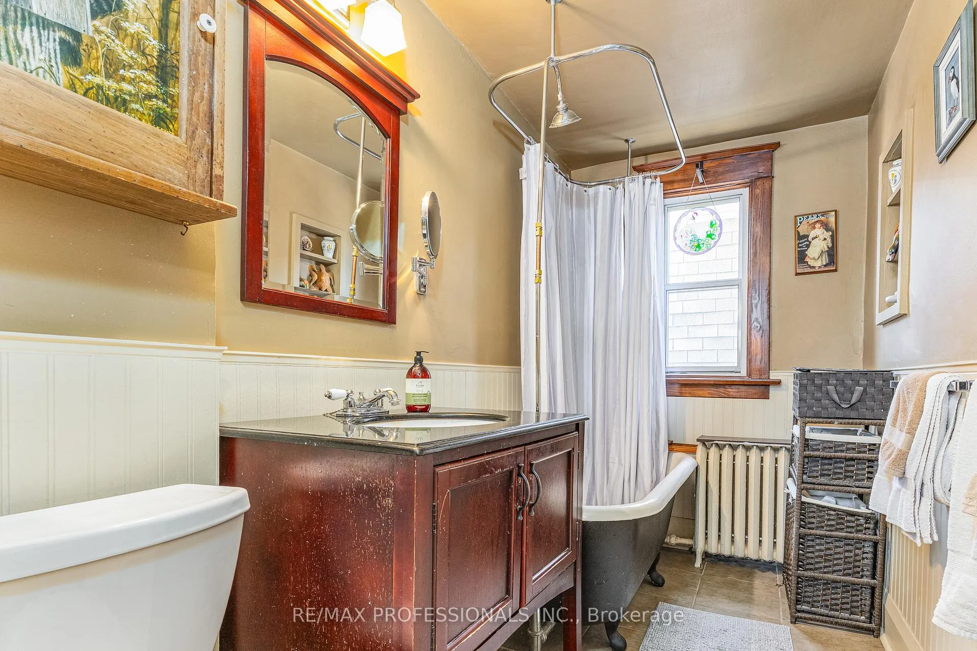 Photo 18 of 9 Orley Avenue, Toronto, Woodbine-Lumsden — HOMEH