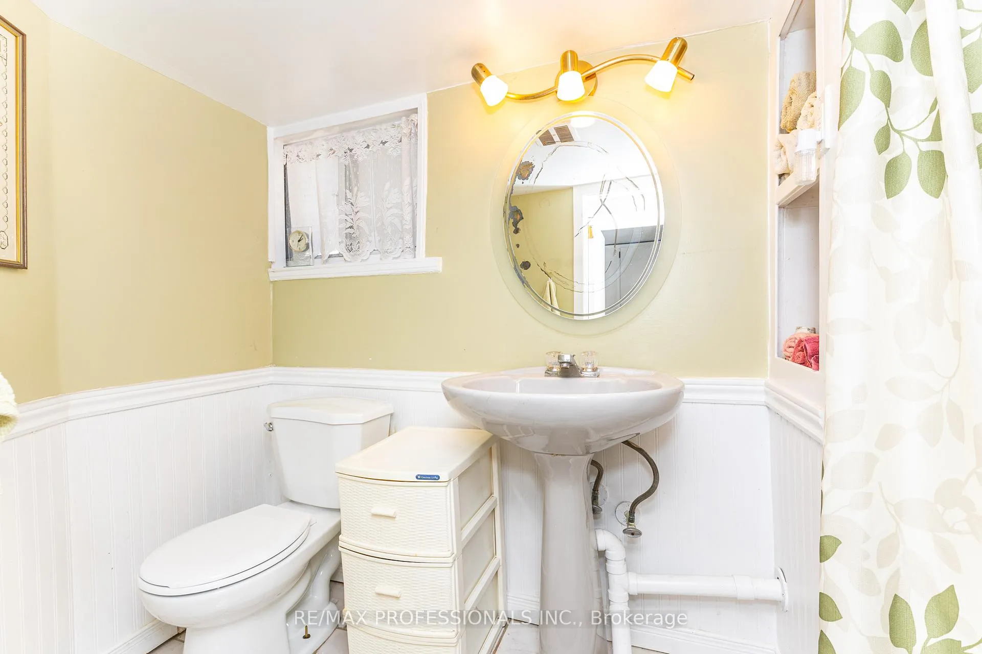 Photo 25 of 9 Orley Avenue, Toronto, Woodbine-Lumsden — HOMEH