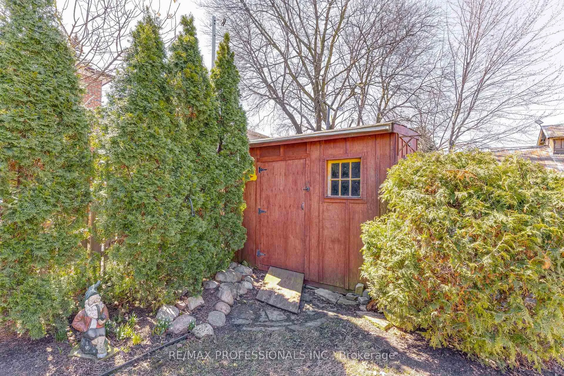 Photo 37 of 9 Orley Avenue, Toronto, Woodbine-Lumsden — HOMEH