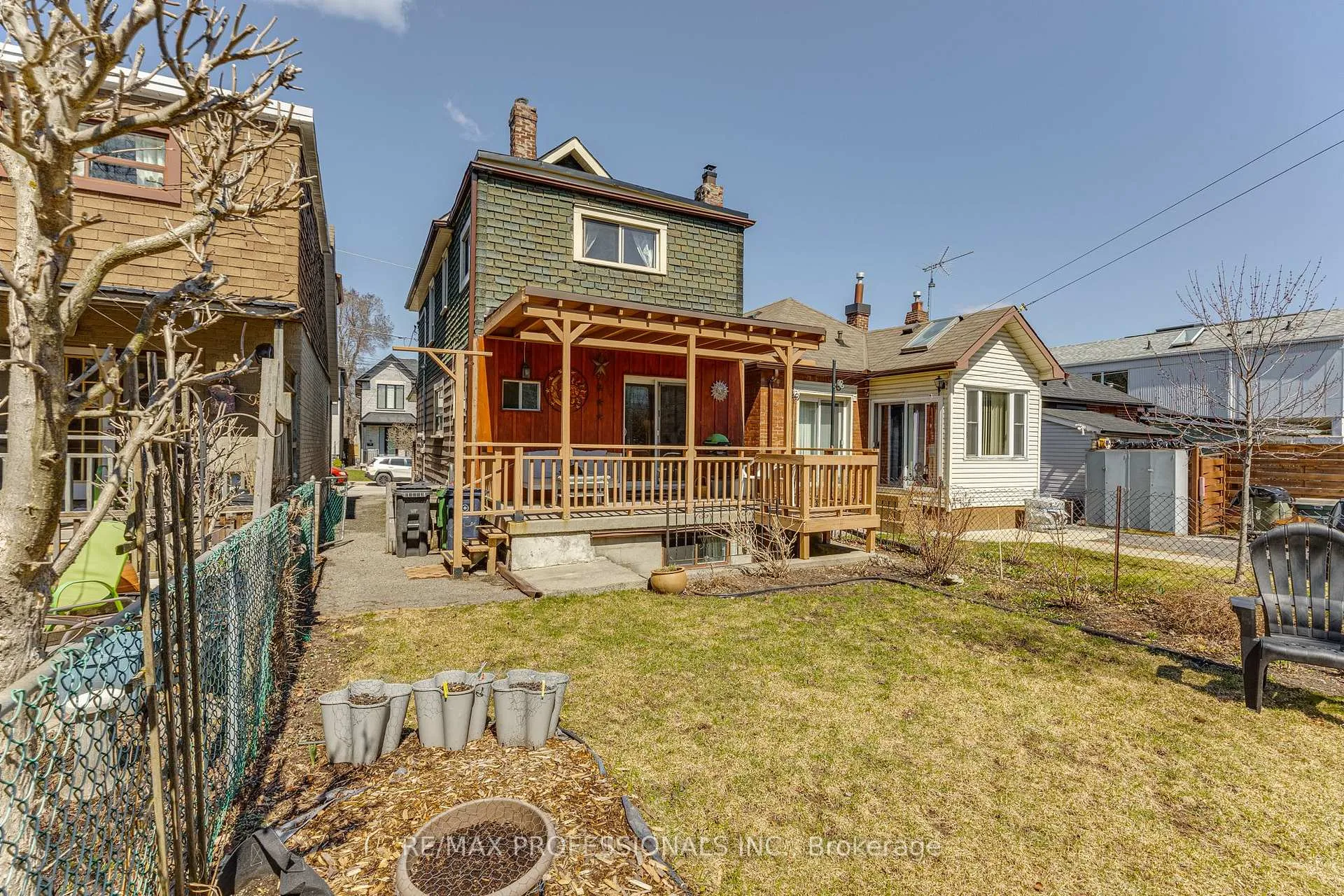 Photo 39 of 9 Orley Avenue, Toronto, Woodbine-Lumsden — HOMEH