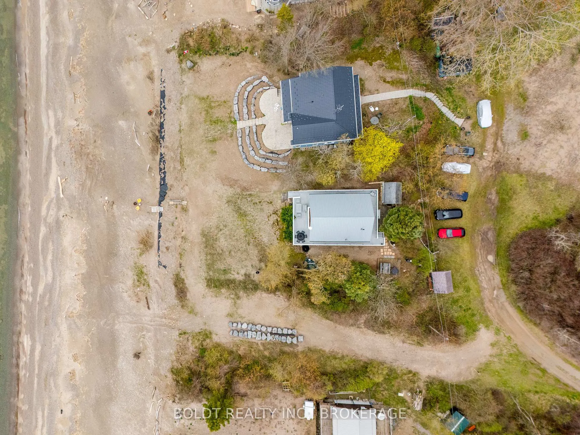 Photo 2 of 74 Beckley/Siddall Line, Haldimand, Dunnville — HOMEH