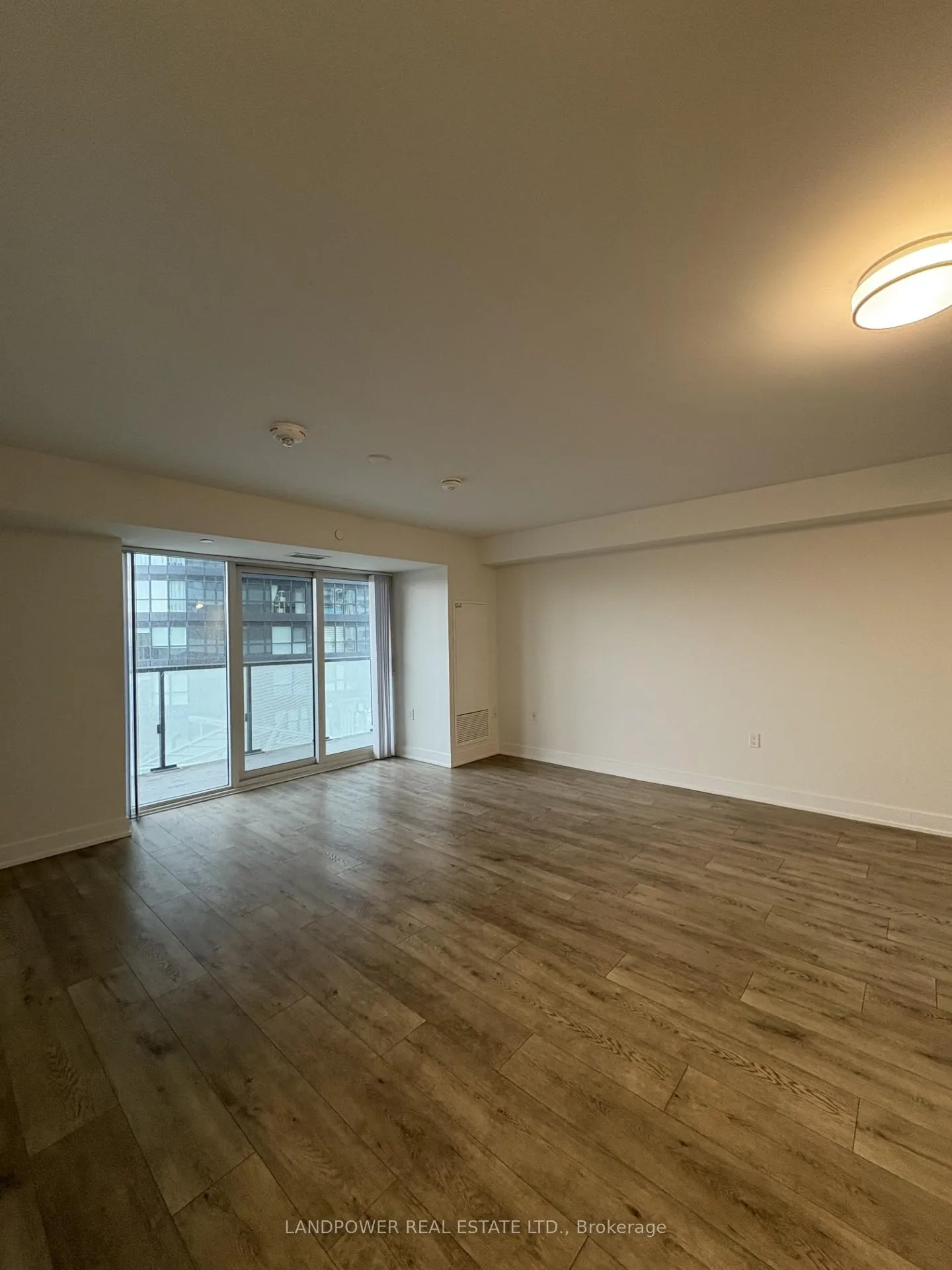 Photo 9 of Unit 704, 575 Bloor Street E, Toronto, North St. James Town — HOMEH
