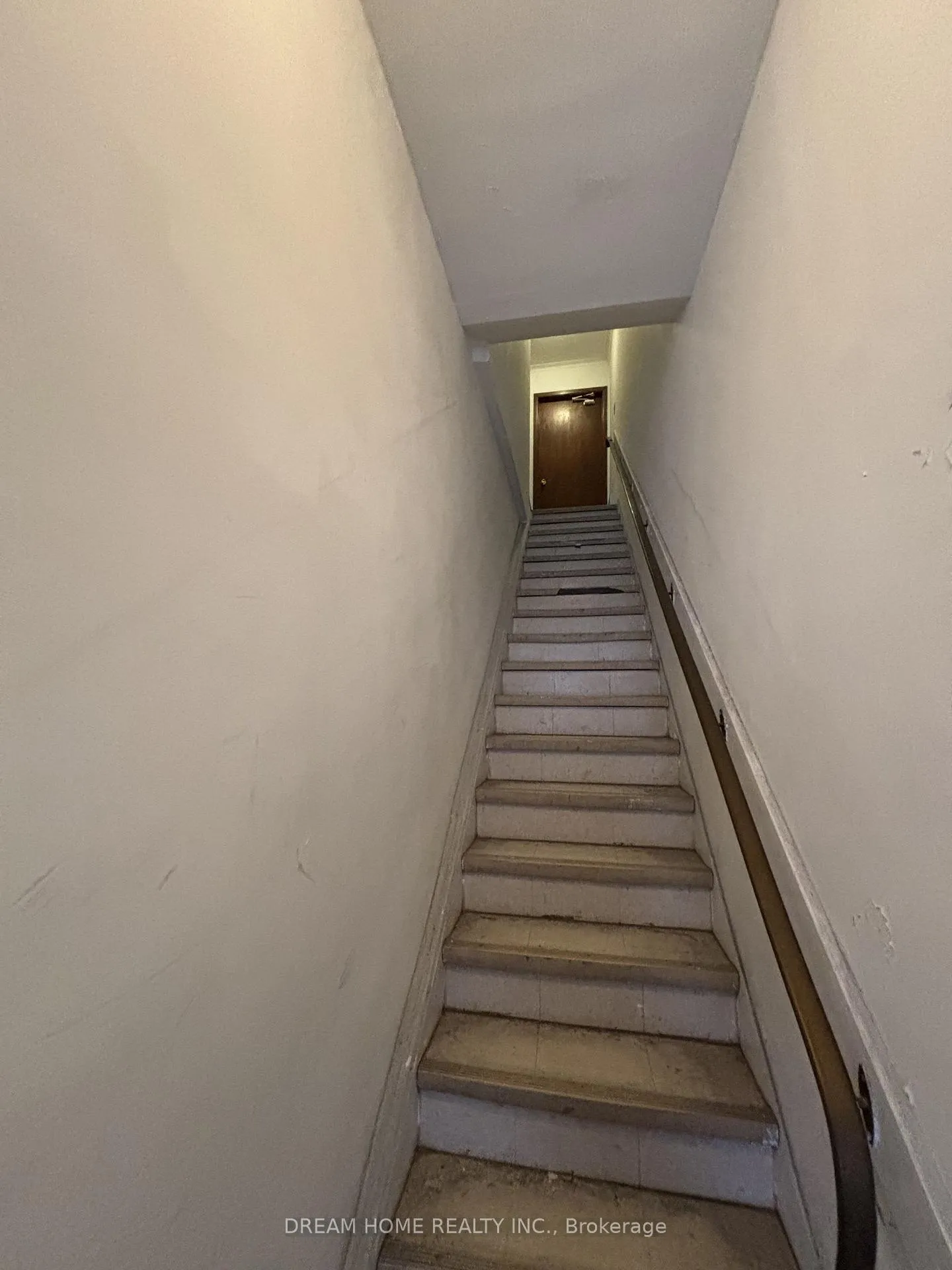 Photo 3 of 400 Parliament Street, Toronto, Cabbagetown-South St. James Town — HOMEH