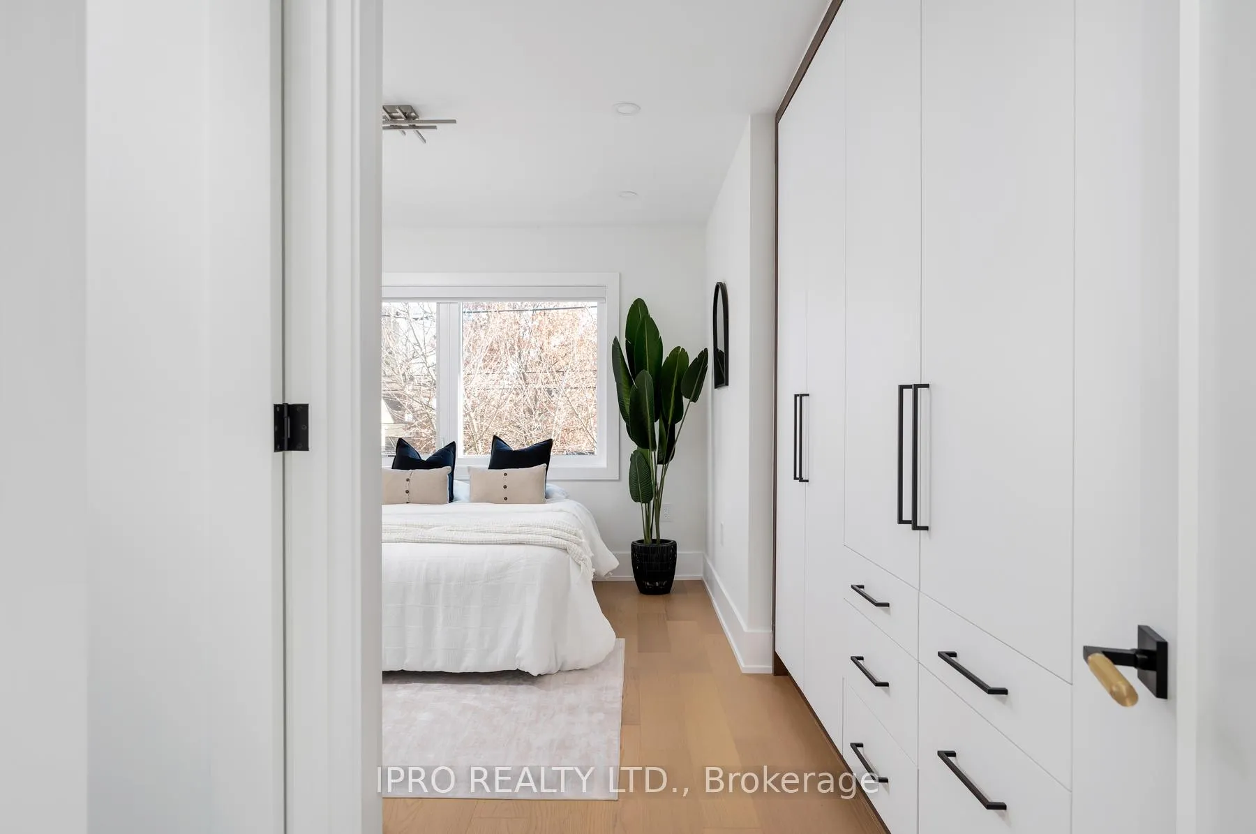 Photo 26 of 58 Doncaster Avenue, Toronto, Woodbine-Lumsden — HOMEH