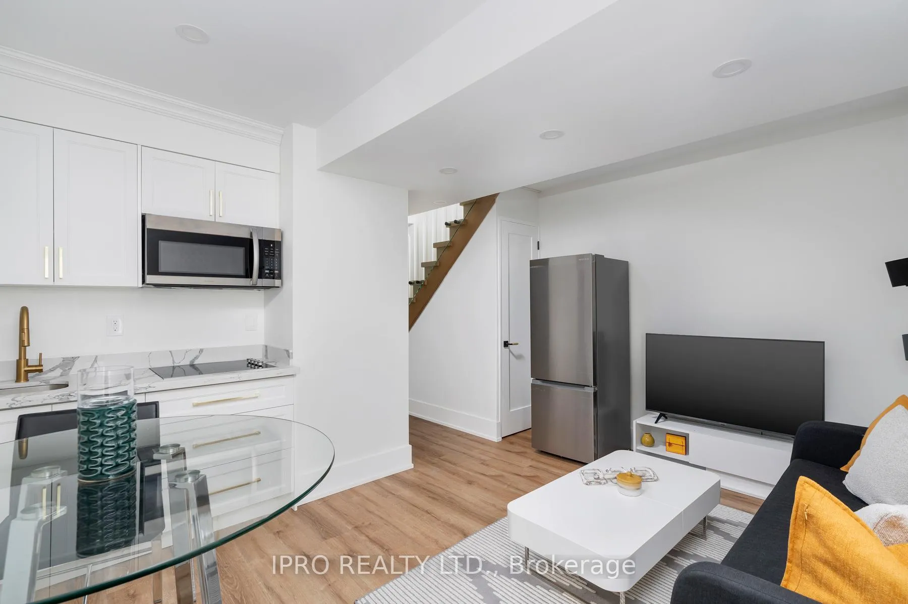 Photo 35 of 58 Doncaster Avenue, Toronto, Woodbine-Lumsden — HOMEH