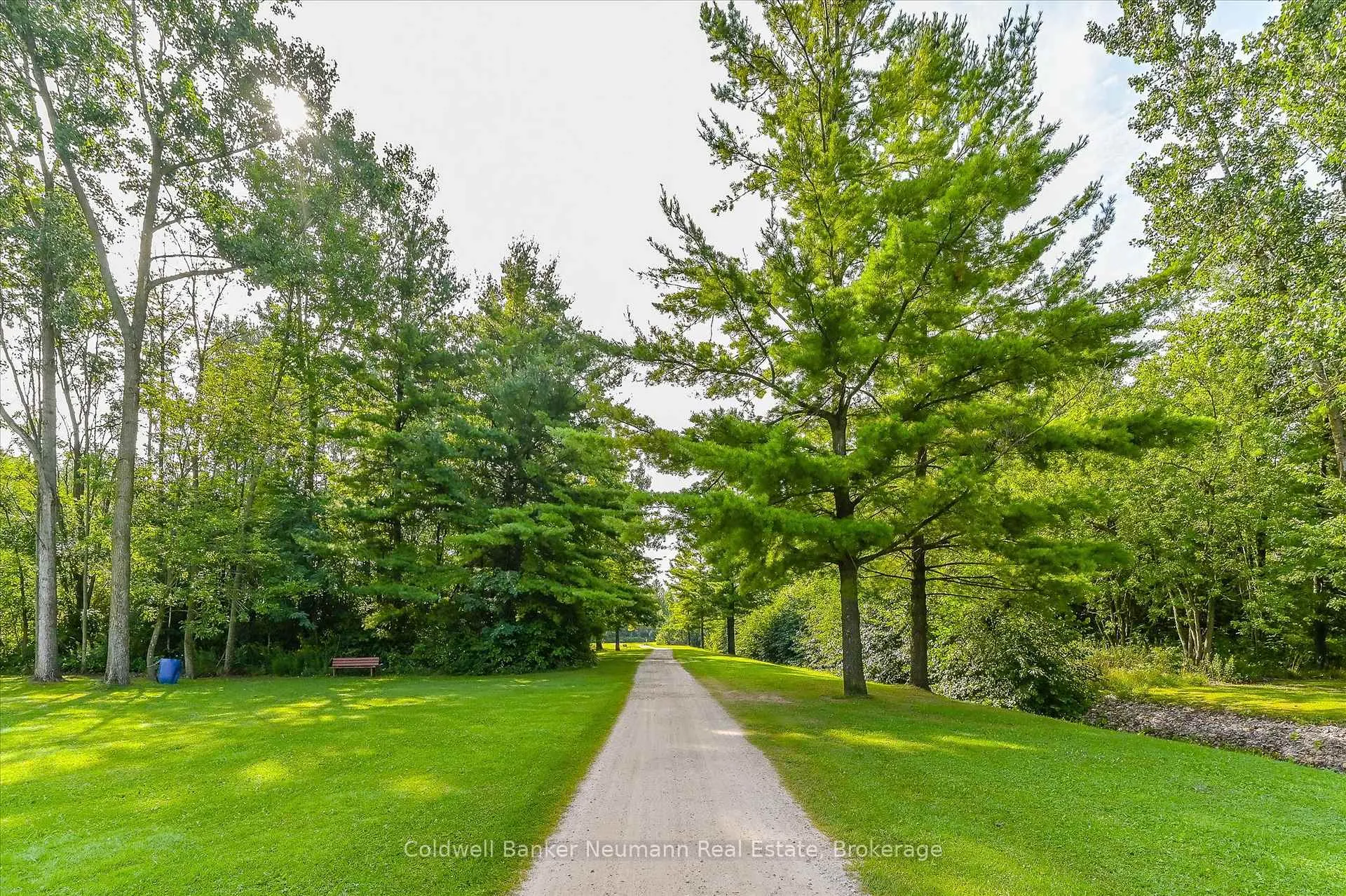 Photo 34 of 401 Teak Trail, Centre Wellington, Rural Centre Wellington East — HOMEH