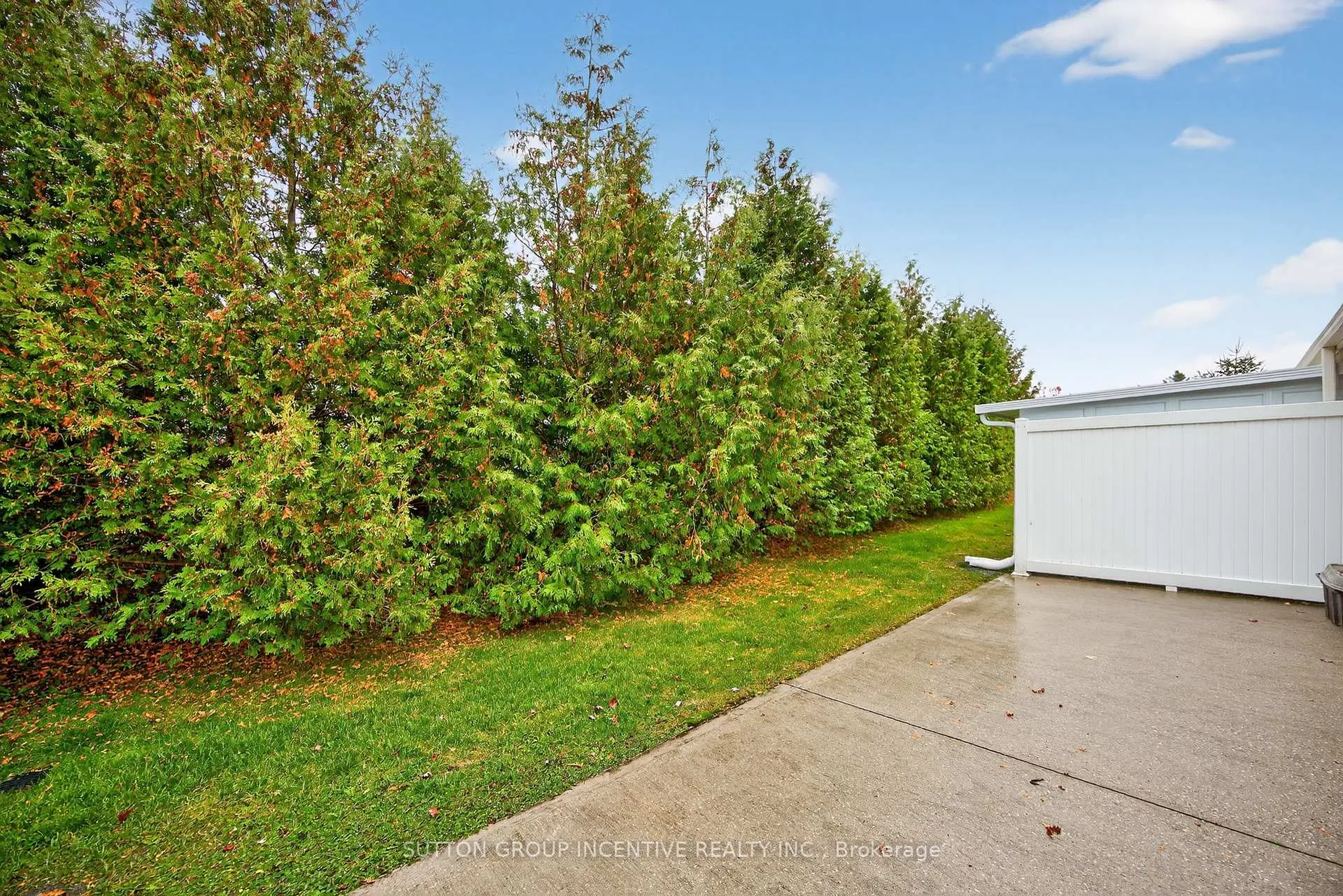 Photo 36 of 53 Clover Crescent, Wasaga Beach — HOMEH