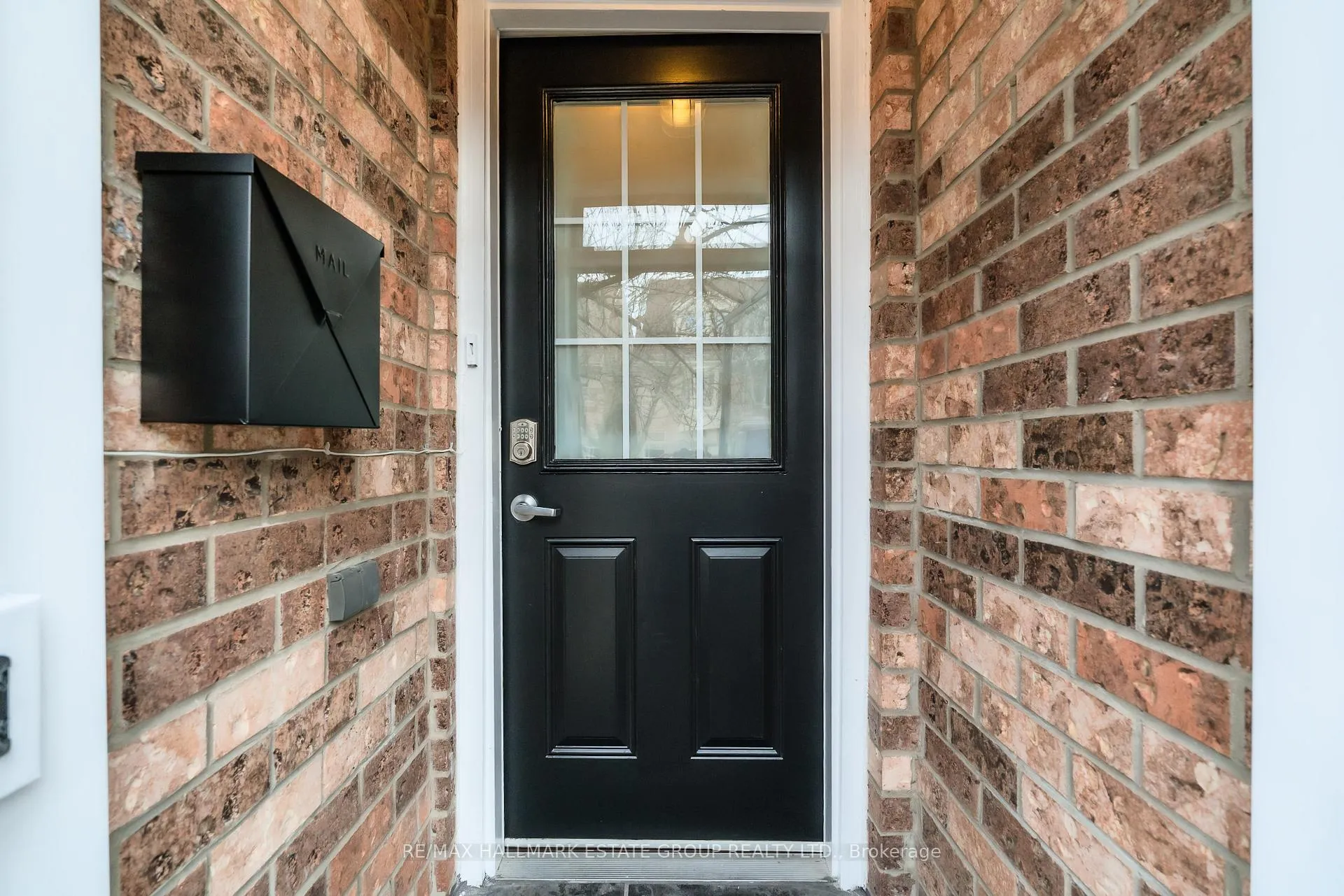 Photo 2 of 31 Unity Road, Toronto, Greenwood-Coxwell — HOMEH