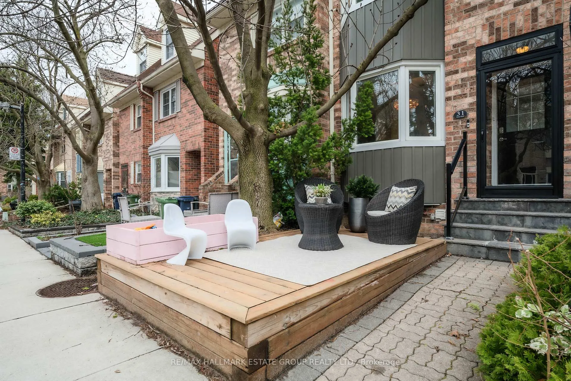 Photo 3 of 31 Unity Road, Toronto, Greenwood-Coxwell — HOMEH