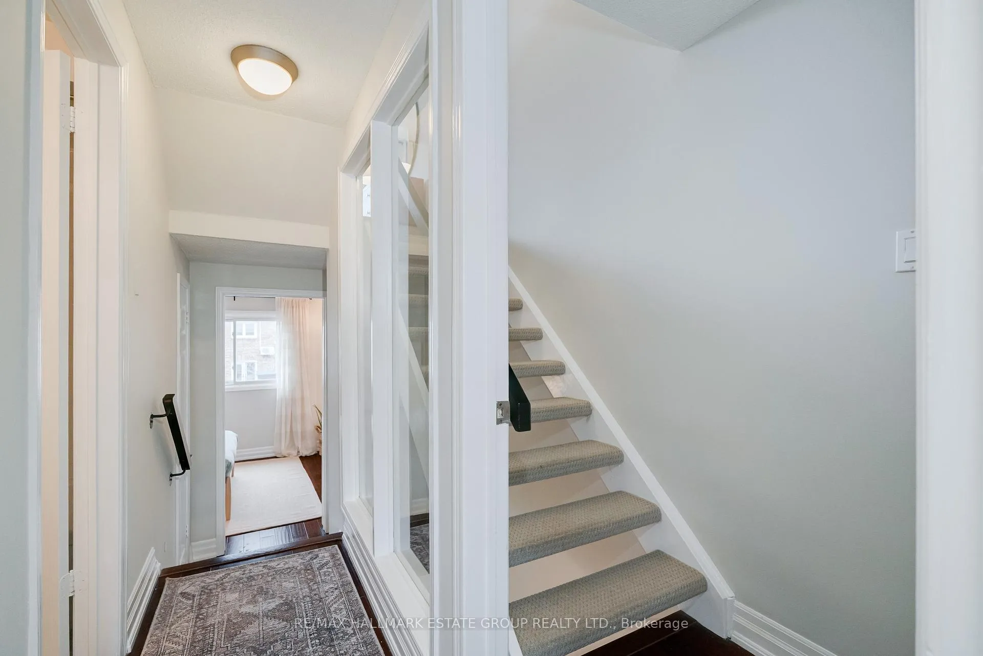 Photo 27 of 31 Unity Road, Toronto, Greenwood-Coxwell — HOMEH