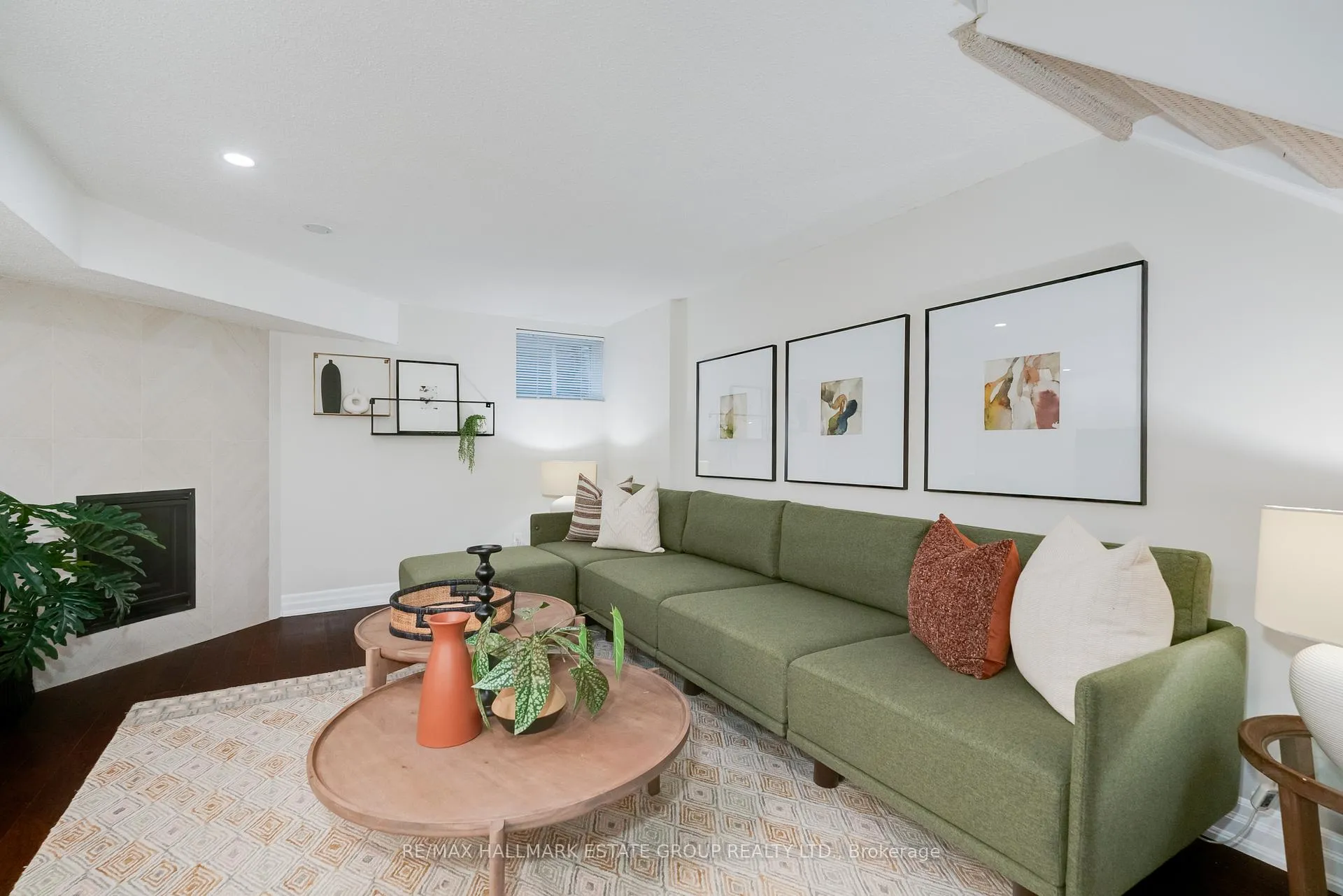 Photo 37 of 31 Unity Road, Toronto, Greenwood-Coxwell — HOMEH