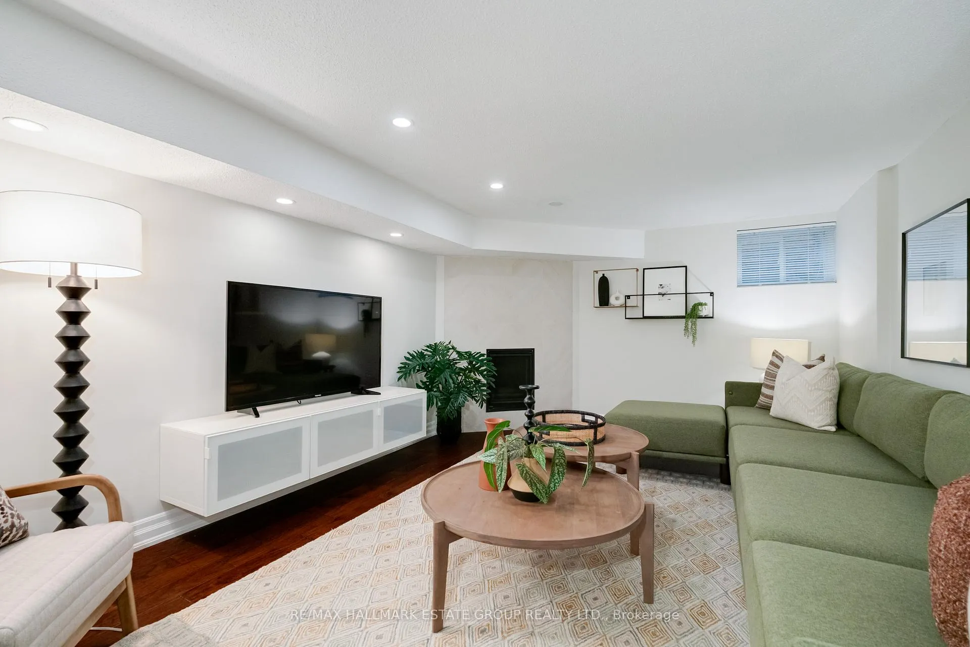 Photo 39 of 31 Unity Road, Toronto, Greenwood-Coxwell — HOMEH