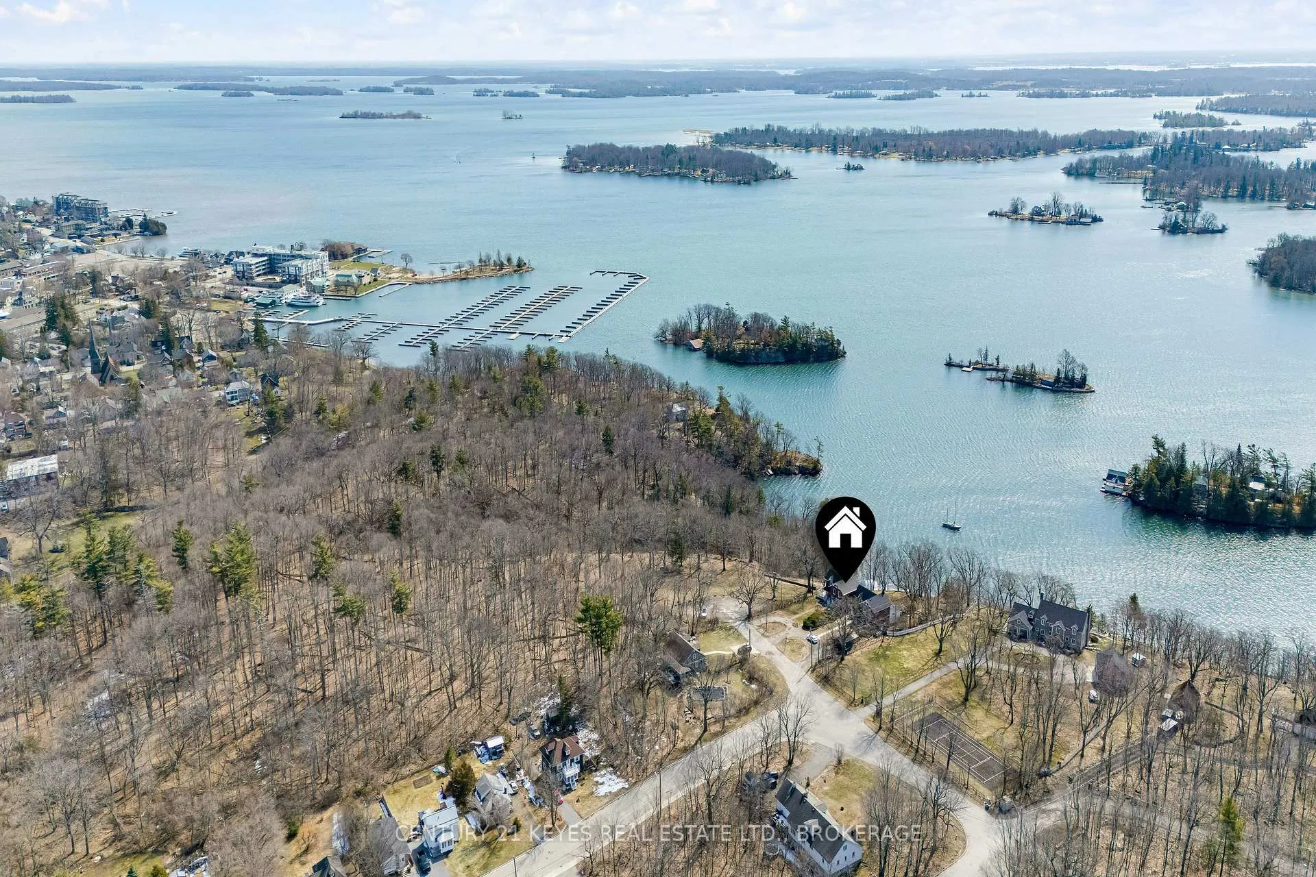 Photo 4 of 13 Windsor Drive E, Gananoque — HOMEH