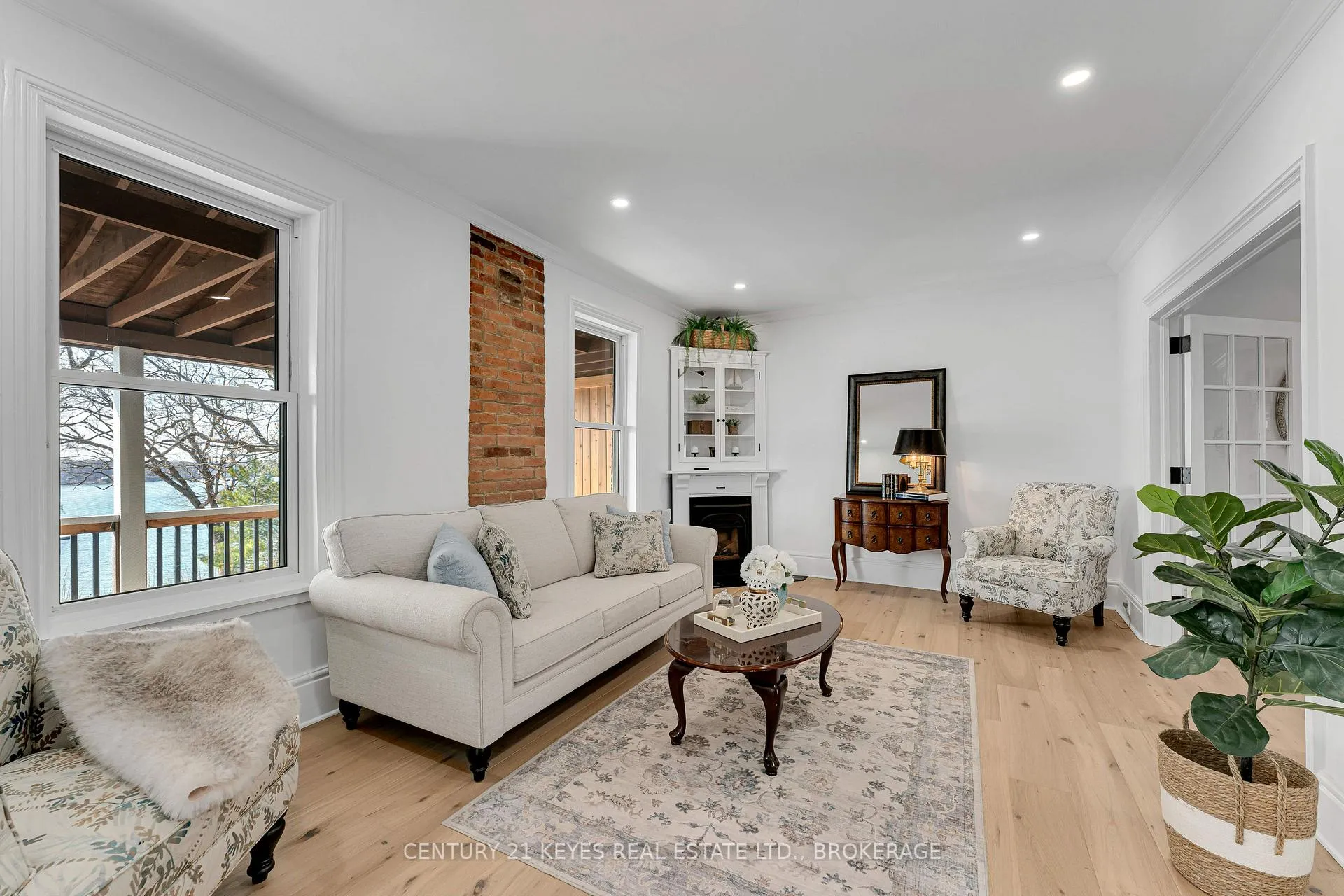 Photo 16 of 13 Windsor Drive E, Gananoque — HOMEH