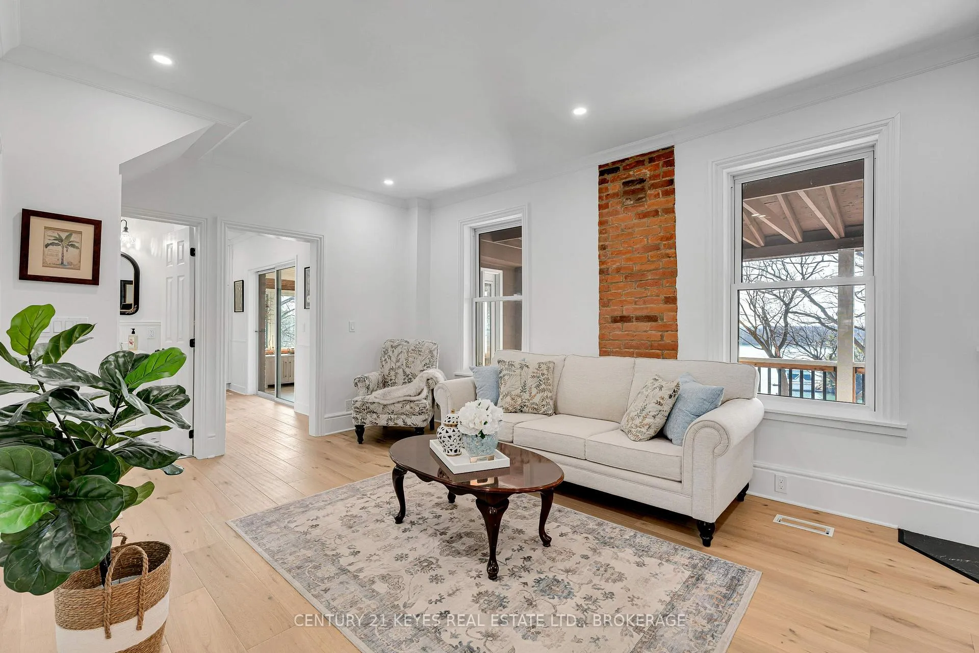 Photo 17 of 13 Windsor Drive E, Gananoque — HOMEH