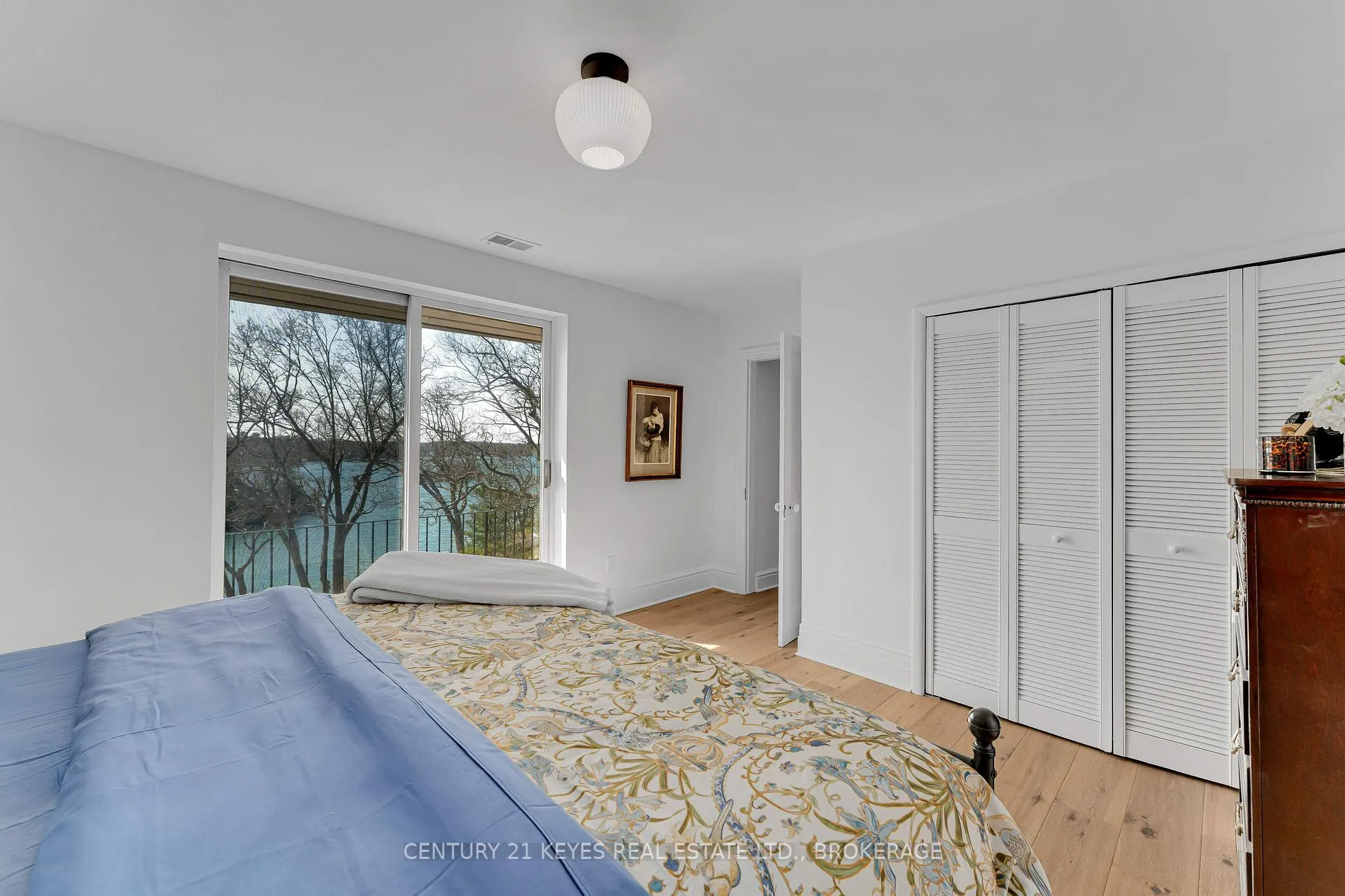 Photo 33 of 13 Windsor Drive E, Gananoque — HOMEH