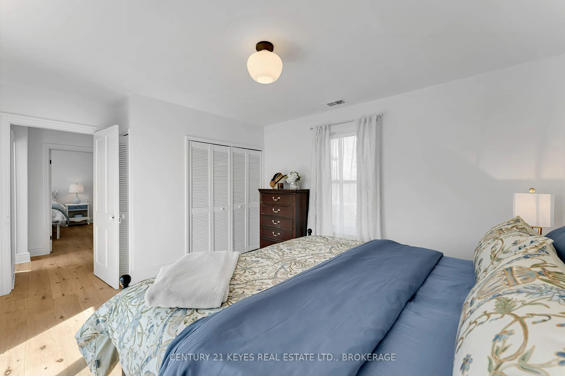 Photo 34 of 13 Windsor Drive E, Gananoque — HOMEH