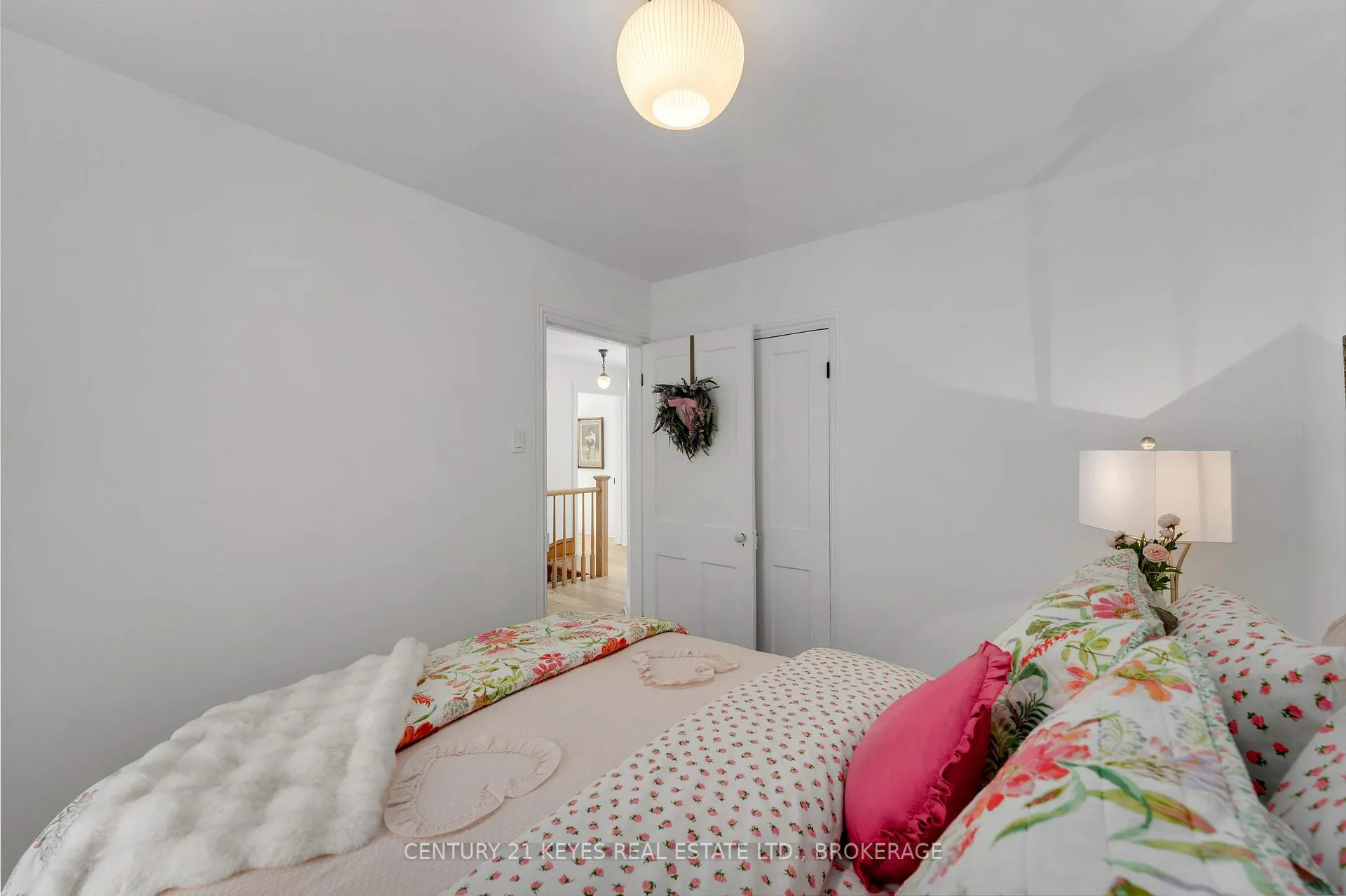 Photo 41 of 13 Windsor Drive E, Gananoque — HOMEH