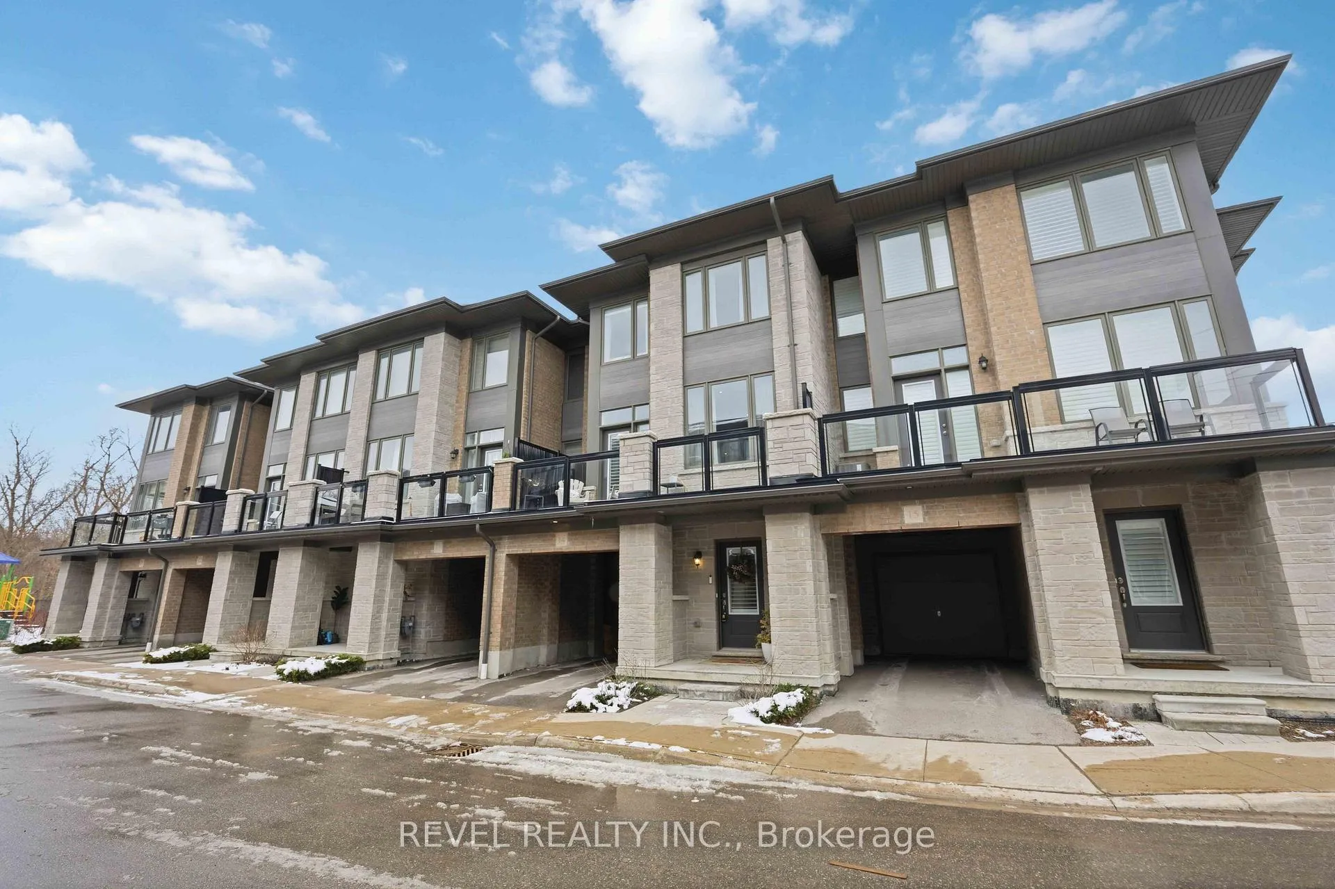 Photo 1 of Unit 14, 1956 Altona Road, Pickering, Rouge Park — HOMEH