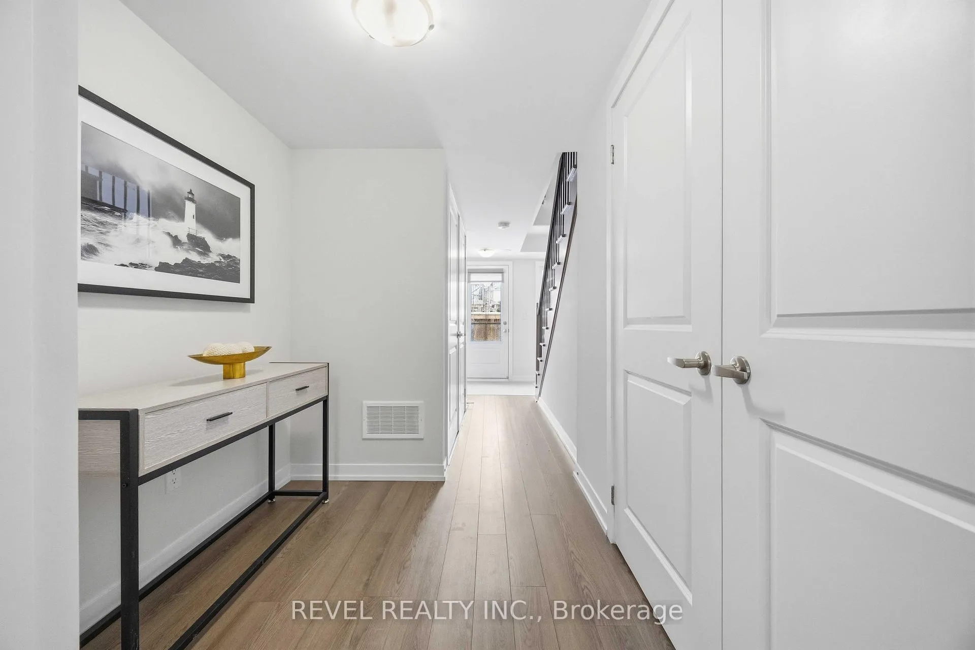 Photo 4 of Unit 14, 1956 Altona Road, Pickering, Rouge Park — HOMEH