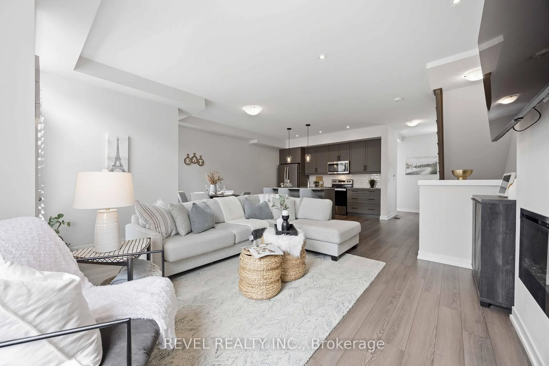 Photo 7 of Unit 14, 1956 Altona Road, Pickering, Rouge Park — HOMEH