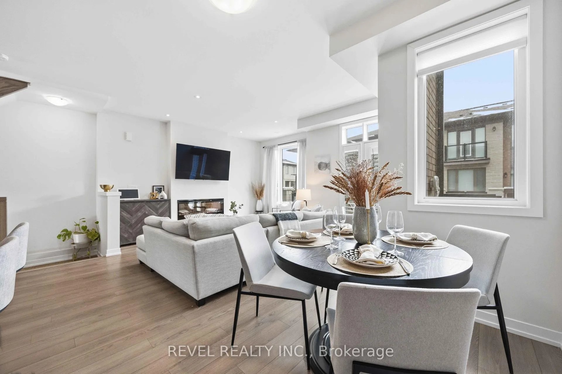 Photo 17 of Unit 14, 1956 Altona Road, Pickering, Rouge Park — HOMEH