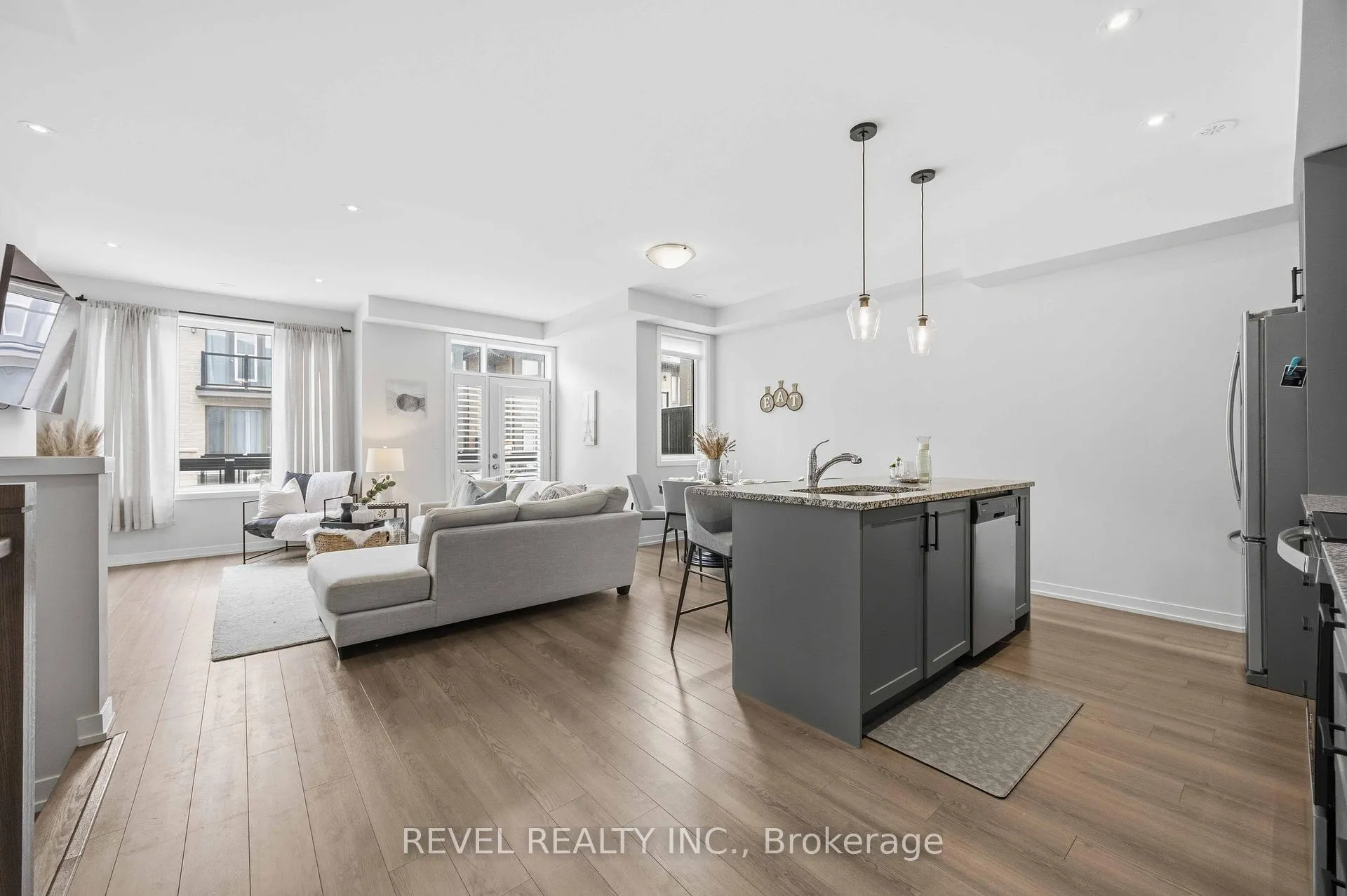 Photo 23 of Unit 14, 1956 Altona Road, Pickering, Rouge Park — HOMEH