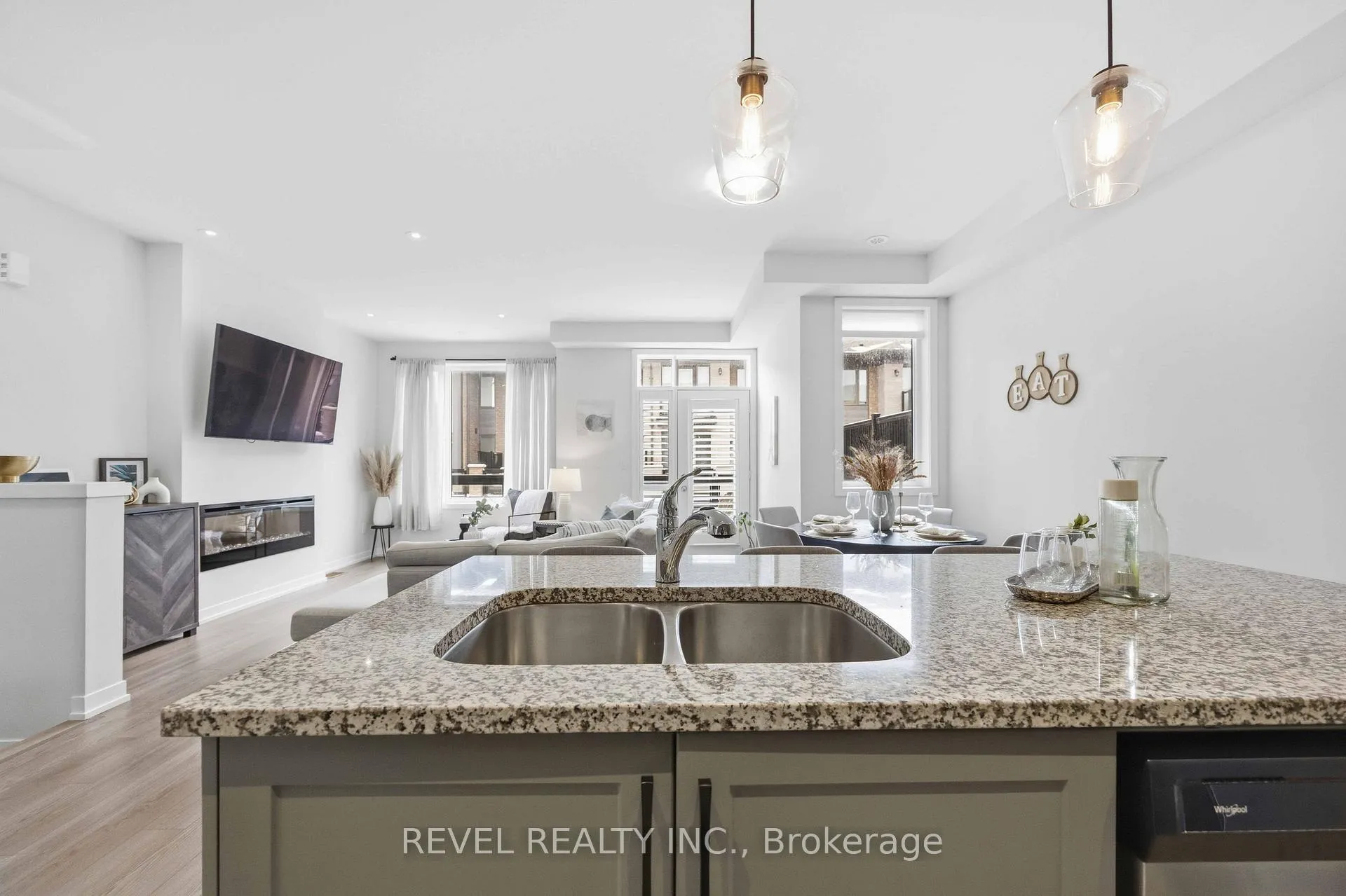 Photo 26 of Unit 14, 1956 Altona Road, Pickering, Rouge Park — HOMEH