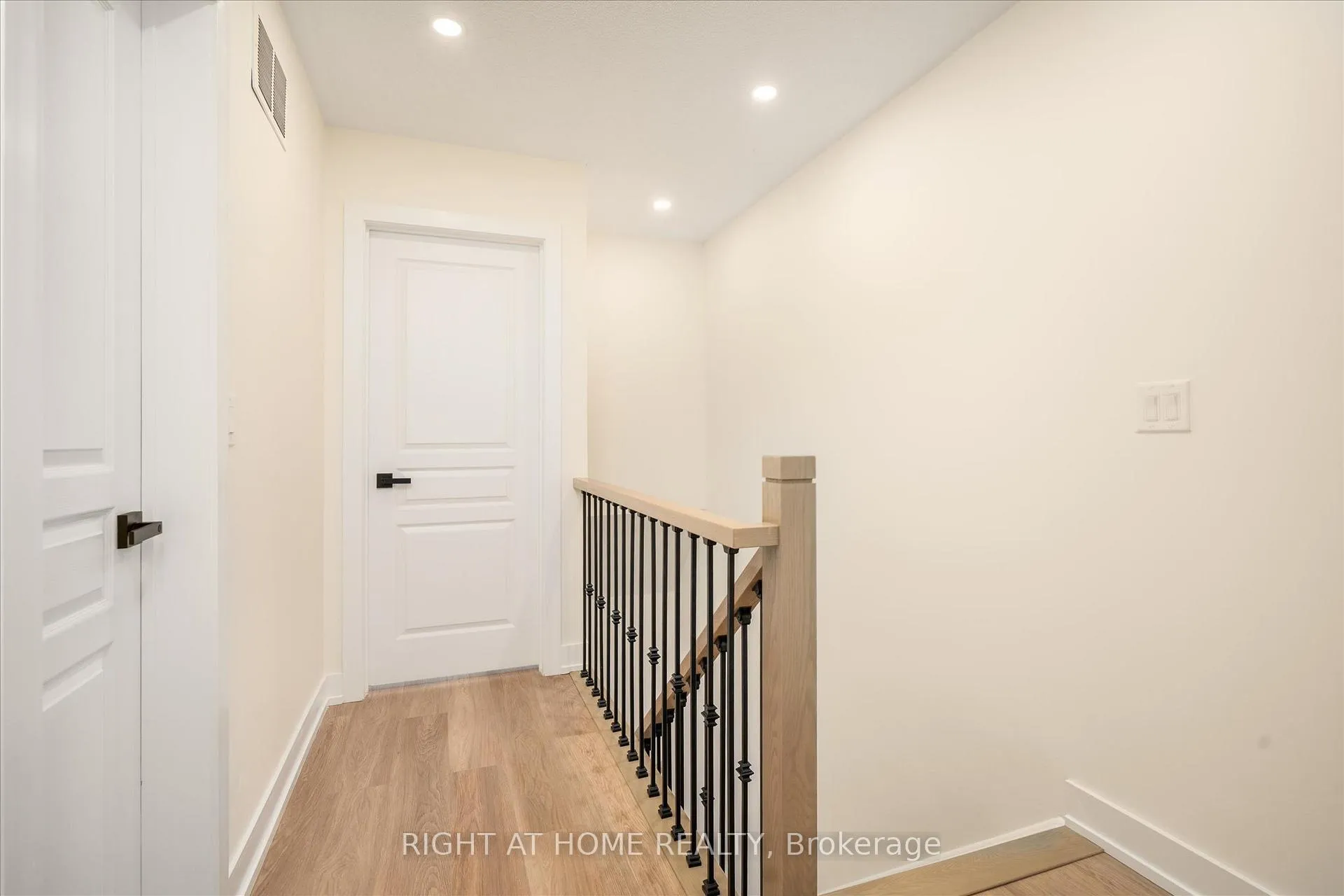 Photo 16 of Unit 36, 735 Sheppard Avenue W, Pickering, Woodlands — HOMEH