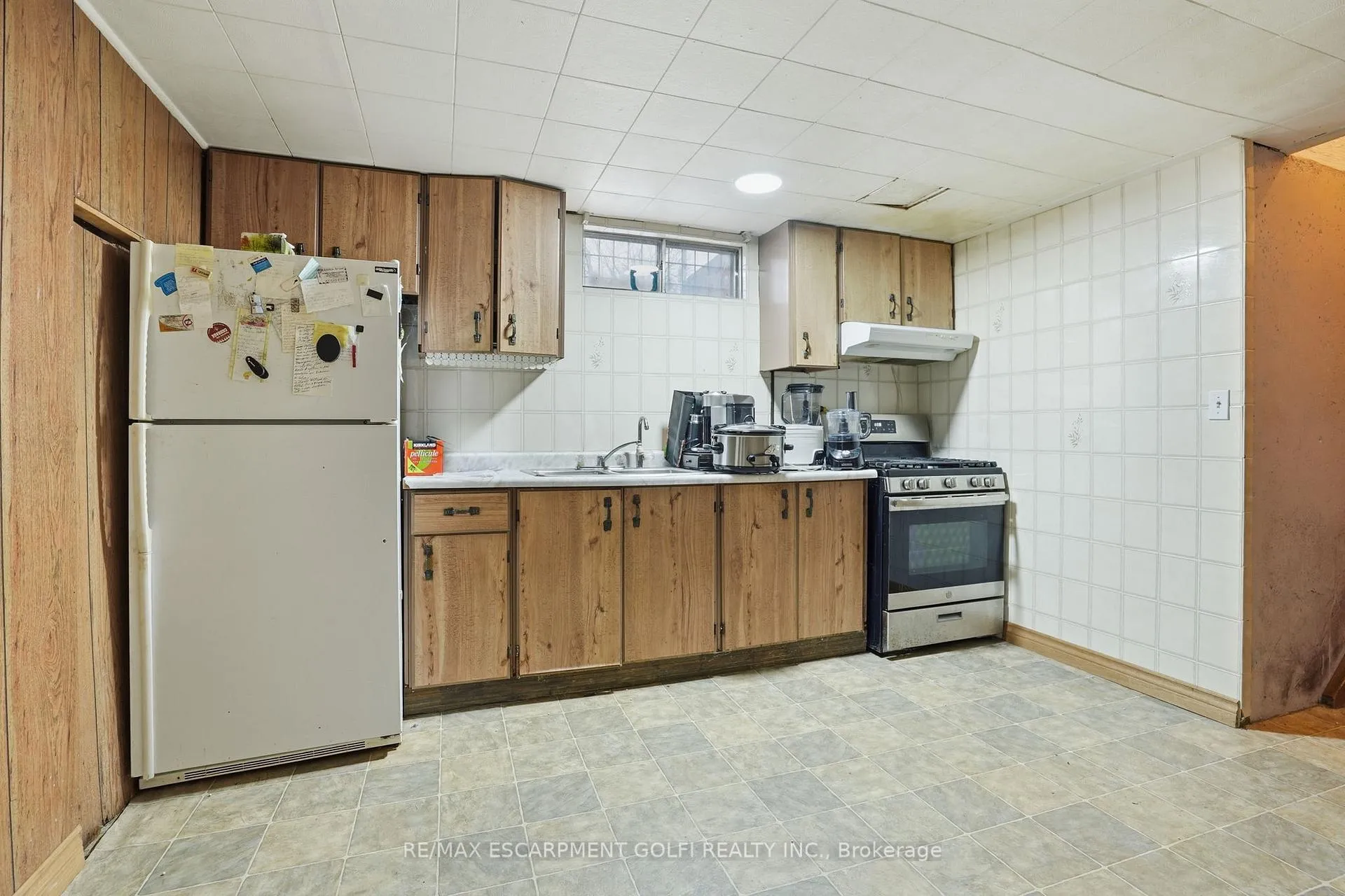 Photo 22 of 20 Amber Street, Brantford — HOMEH