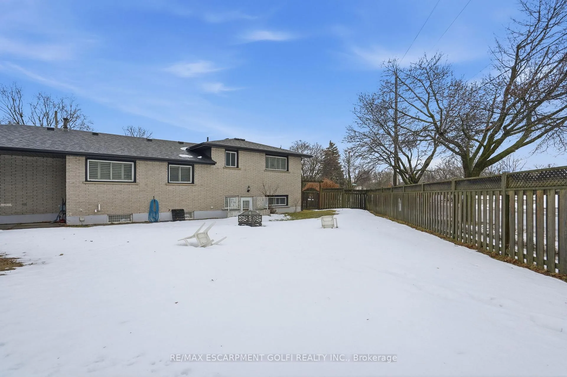 Photo 32 of 20 Amber Street, Brantford — HOMEH