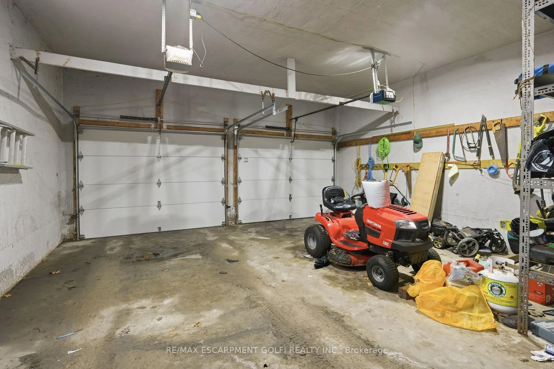 Photo 36 of 20 Amber Street, Brantford — HOMEH