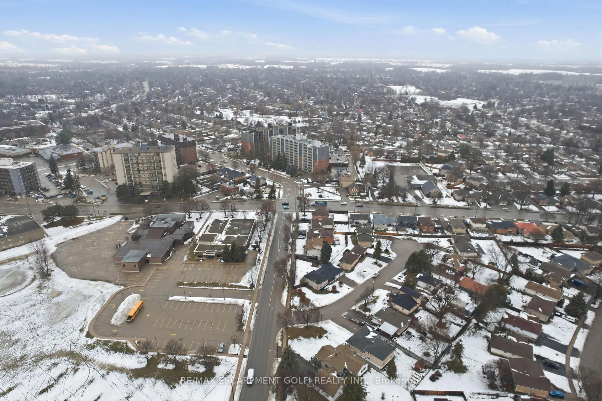 Photo 39 of 20 Amber Street, Brantford — HOMEH