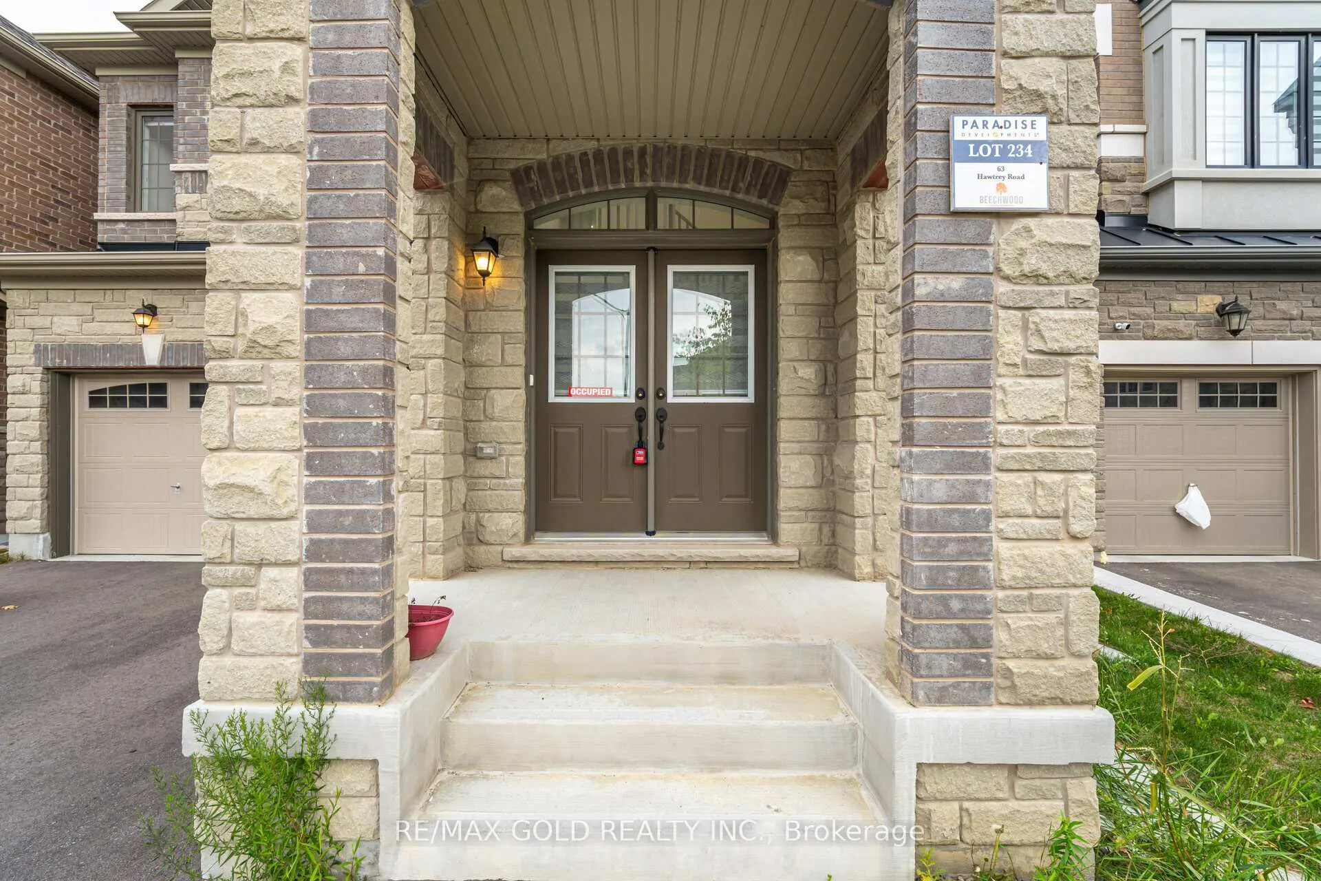 Photo 4 of 63 Hawtrey Road, Brampton, Northwest Brampton — HOMEH