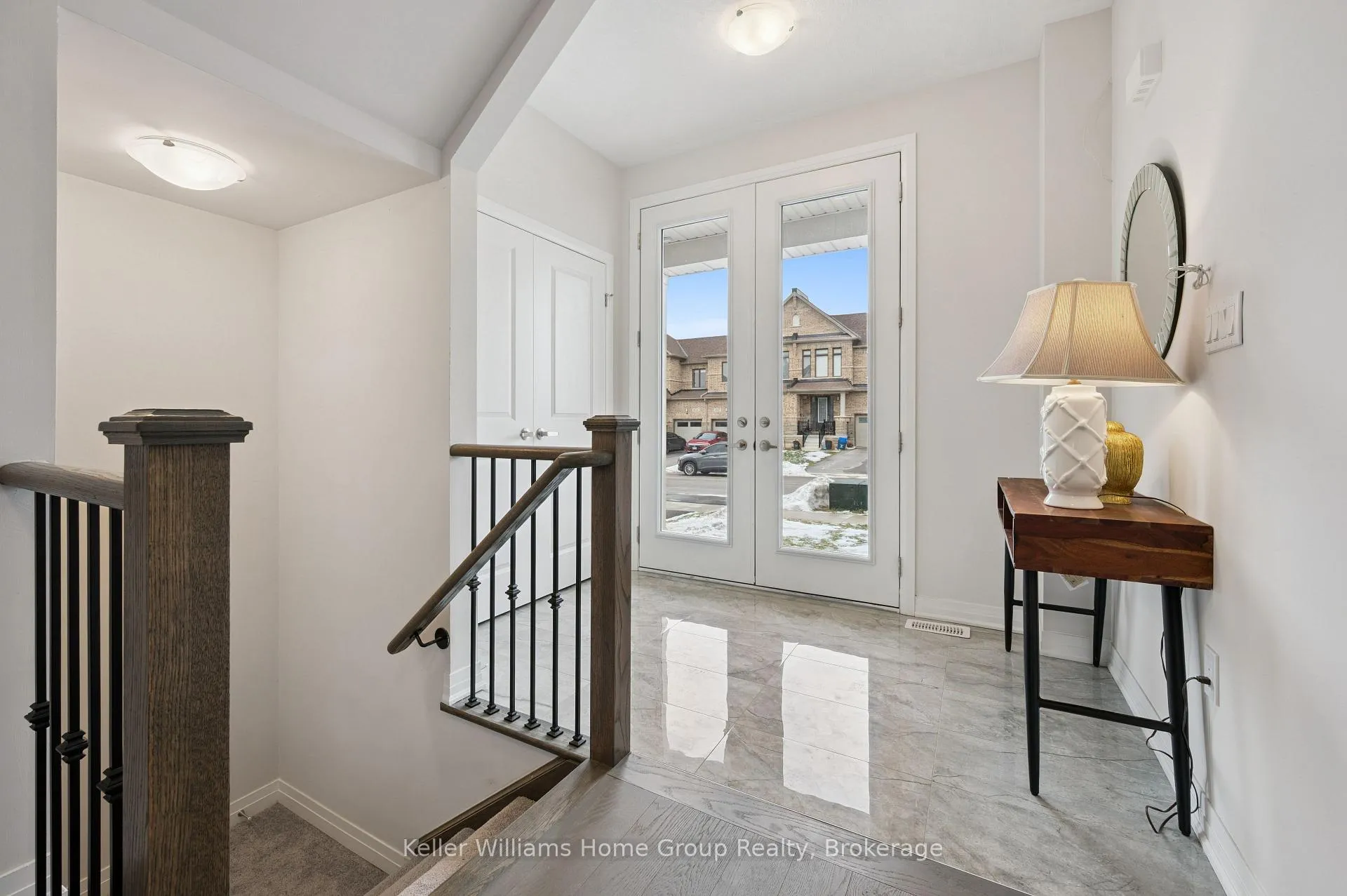 Photo 5 of 445 Robert Woolner Street, North Dumfries — HOMEH