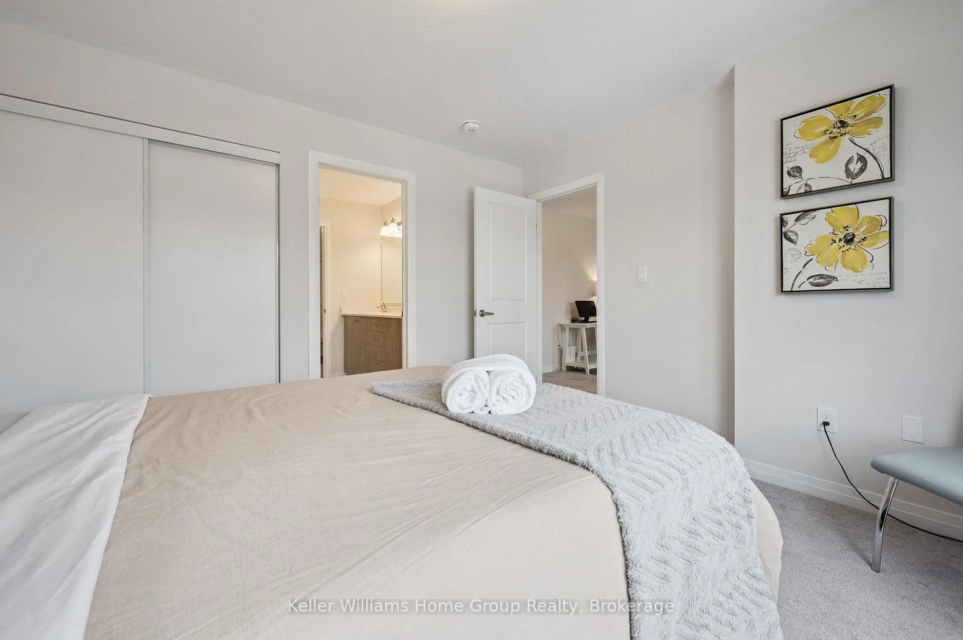 Photo 23 of 445 Robert Woolner Street, North Dumfries — HOMEH