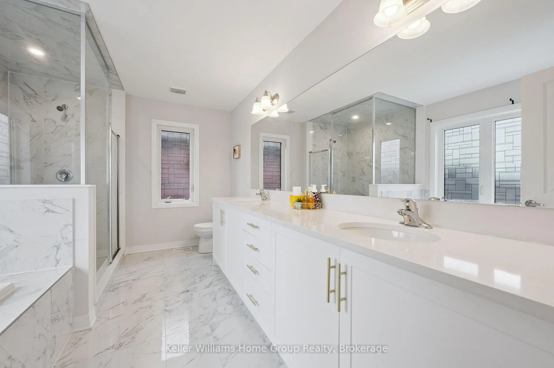 Photo 34 of 445 Robert Woolner Street, North Dumfries — HOMEH