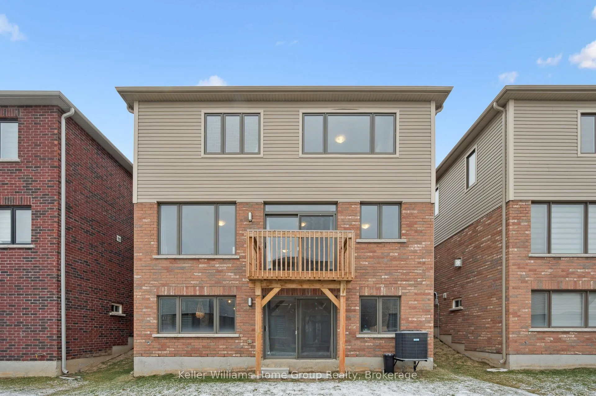 Photo 43 of 445 Robert Woolner Street, North Dumfries — HOMEH