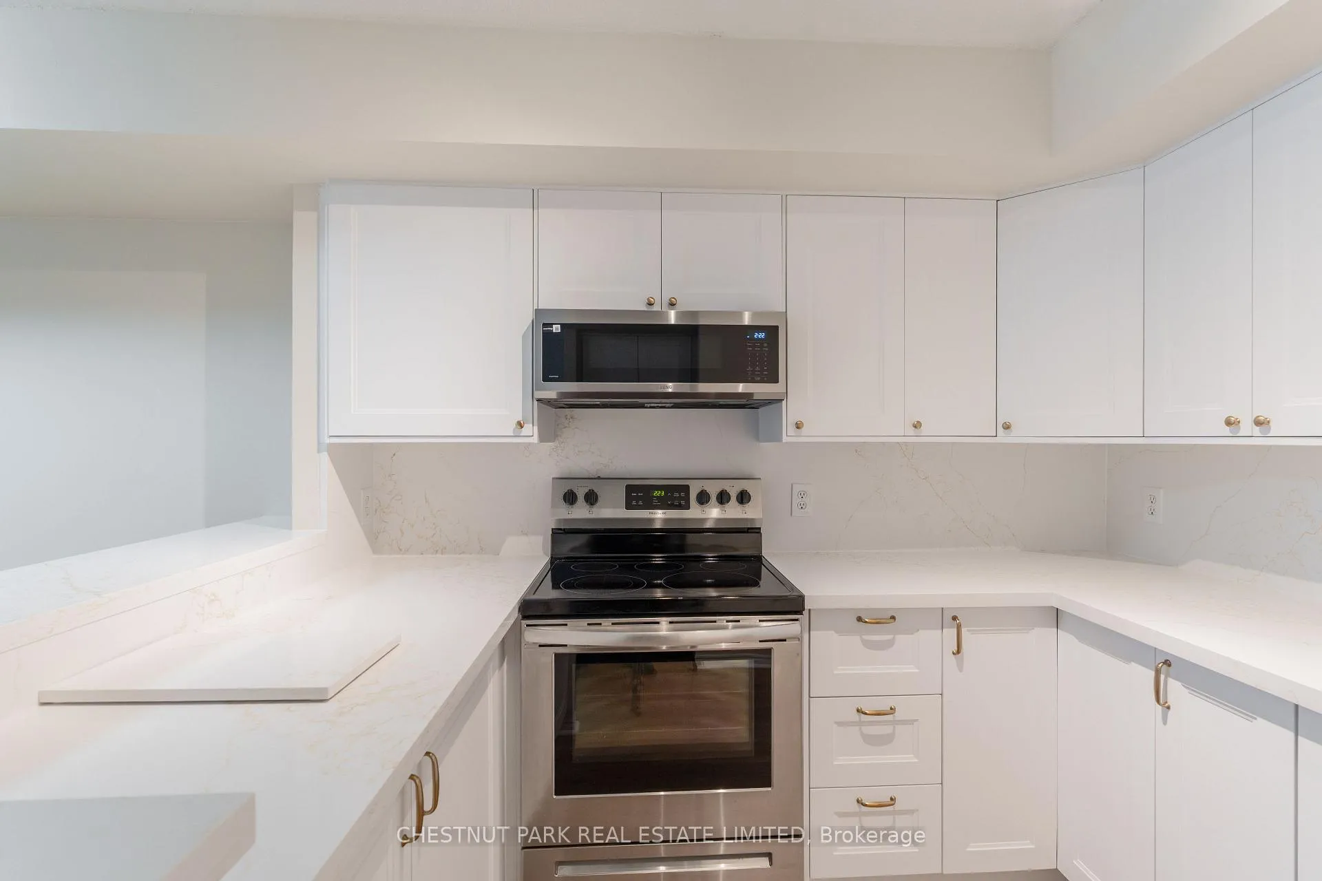 Photo 16 of Unit 2107, 25 The Esplanade, Toronto, Waterfront Communities — HOMEH