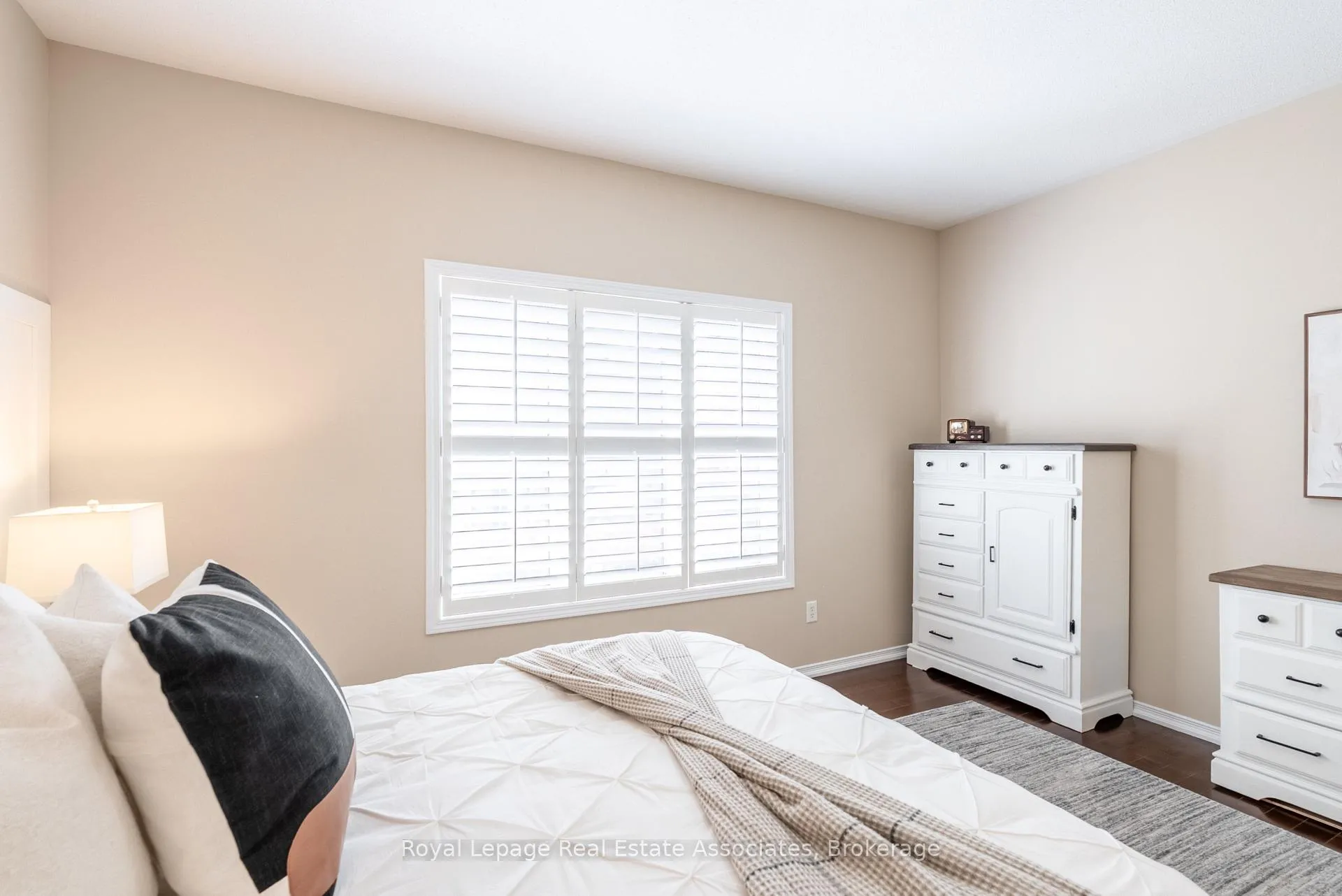 Photo 20 of 4680 Mcleod Road, Burlington, Alton — HOMEH