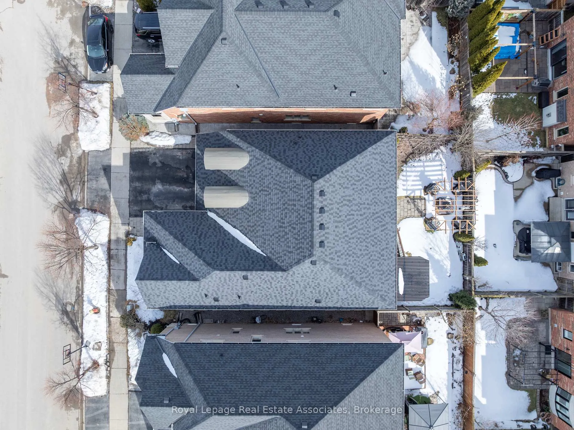 Photo 46 of 4680 Mcleod Road, Burlington, Alton — HOMEH