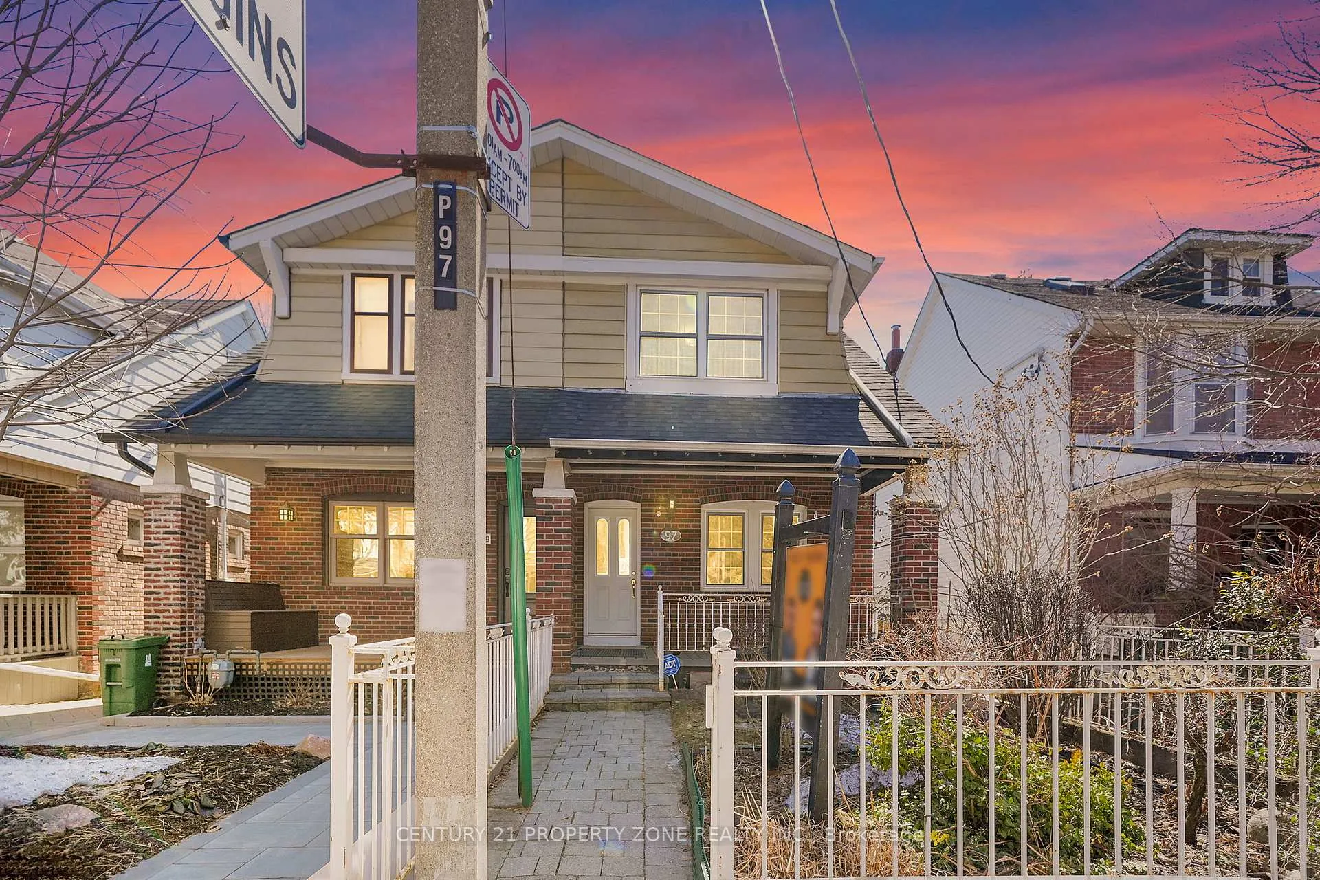 Front of 97 Sparkhall Avenue