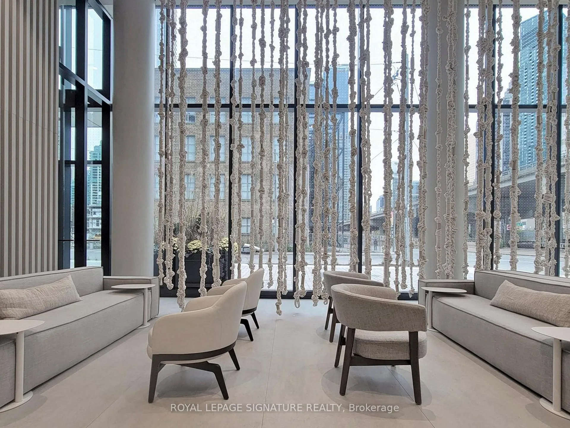 Photo 3 of Unit 3807, 55 Cooper Street, Toronto, Waterfront Communities — HOMEH