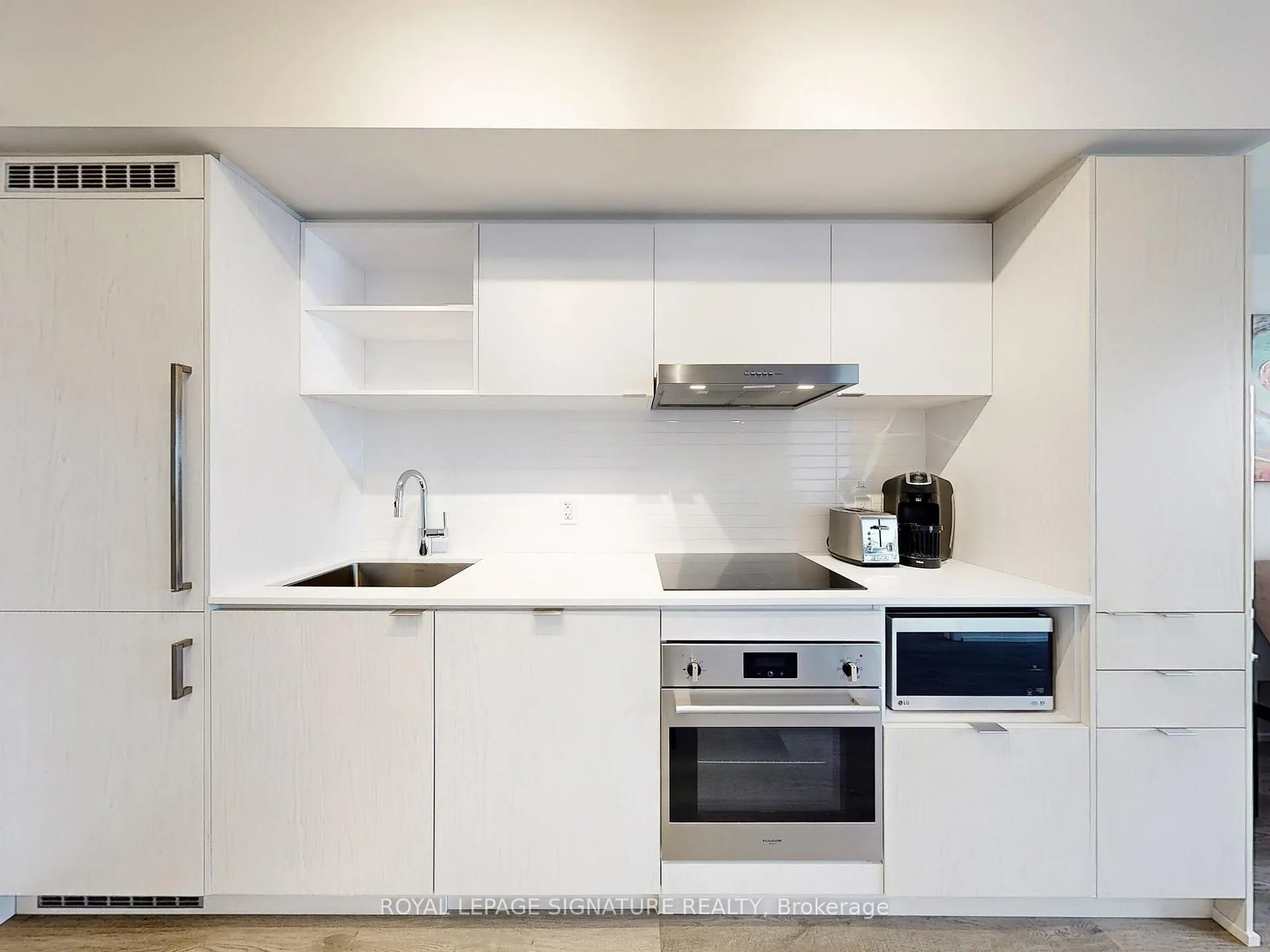 Photo 14 of Unit 3807, 55 Cooper Street, Toronto, Waterfront Communities — HOMEH