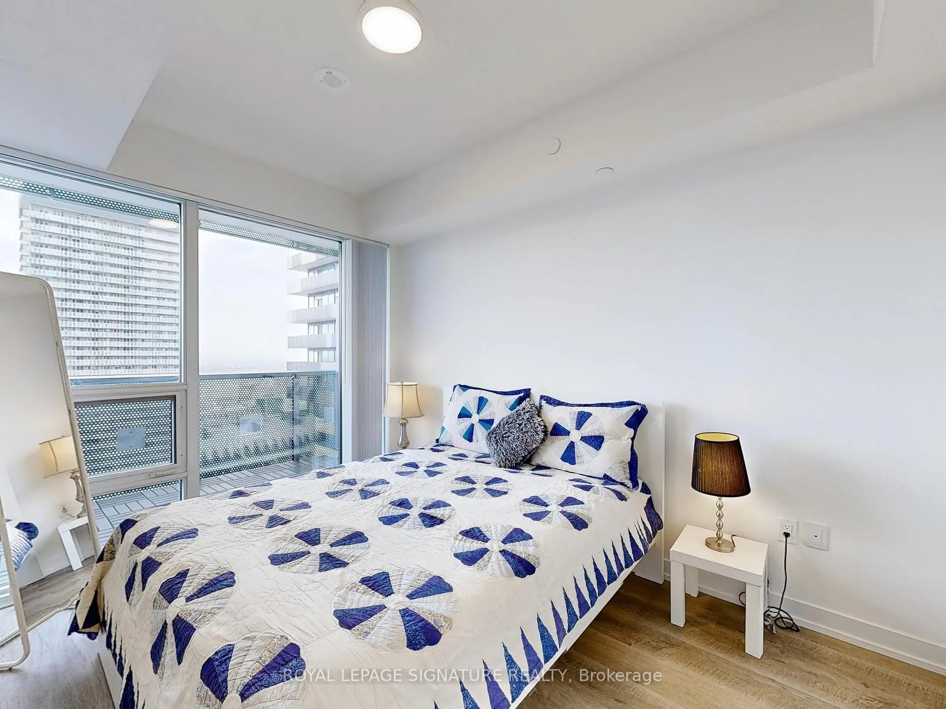 Photo 17 of Unit 3807, 55 Cooper Street, Toronto, Waterfront Communities — HOMEH