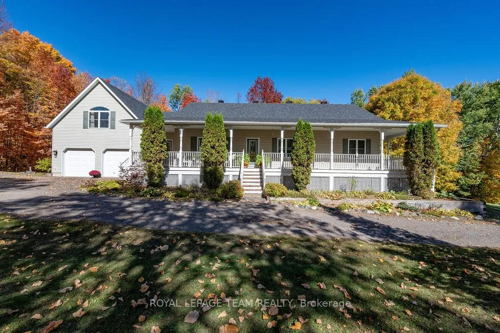 Front of 698 Barryvale Road