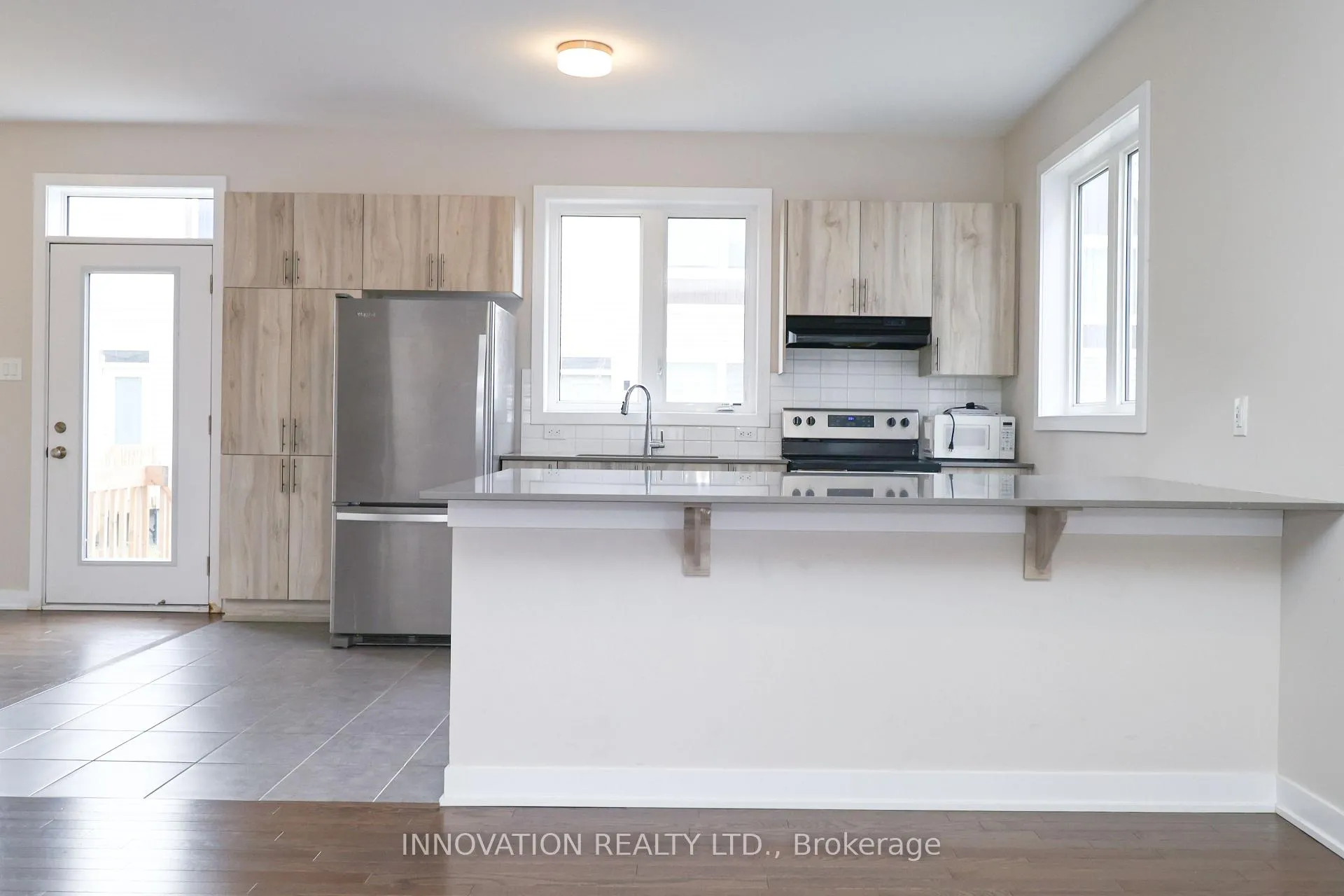 Photo 9 of 254 Surface Lane, Ottawa, Barrhaven - Half Moon Bay — HOMEH
