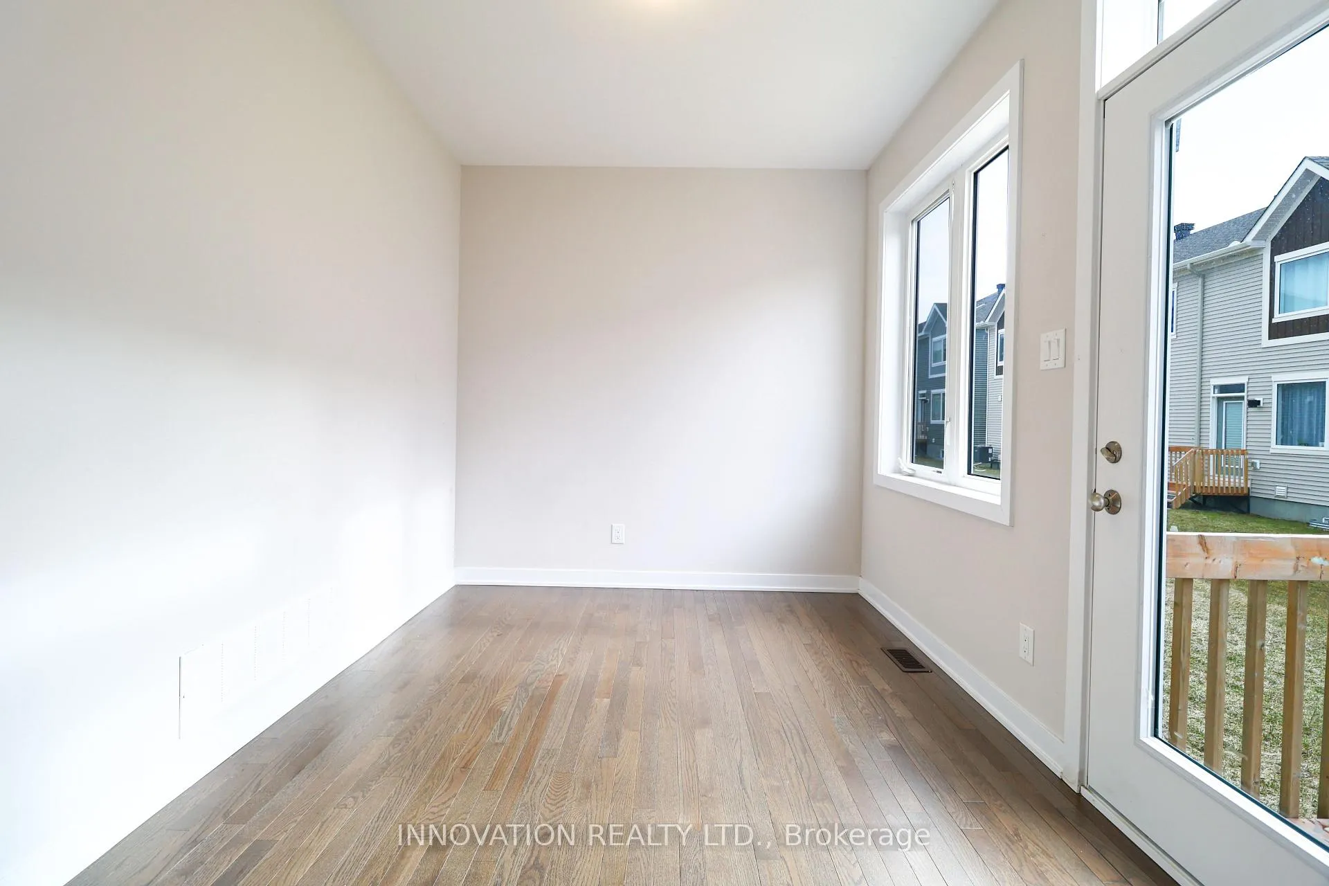 Photo 10 of 254 Surface Lane, Ottawa, Barrhaven - Half Moon Bay — HOMEH