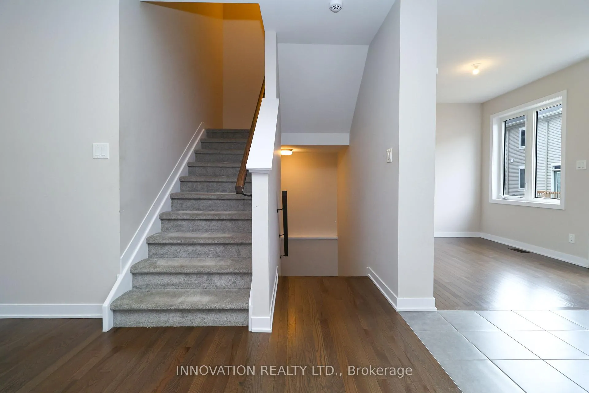 Photo 13 of 254 Surface Lane, Ottawa, Barrhaven - Half Moon Bay — HOMEH